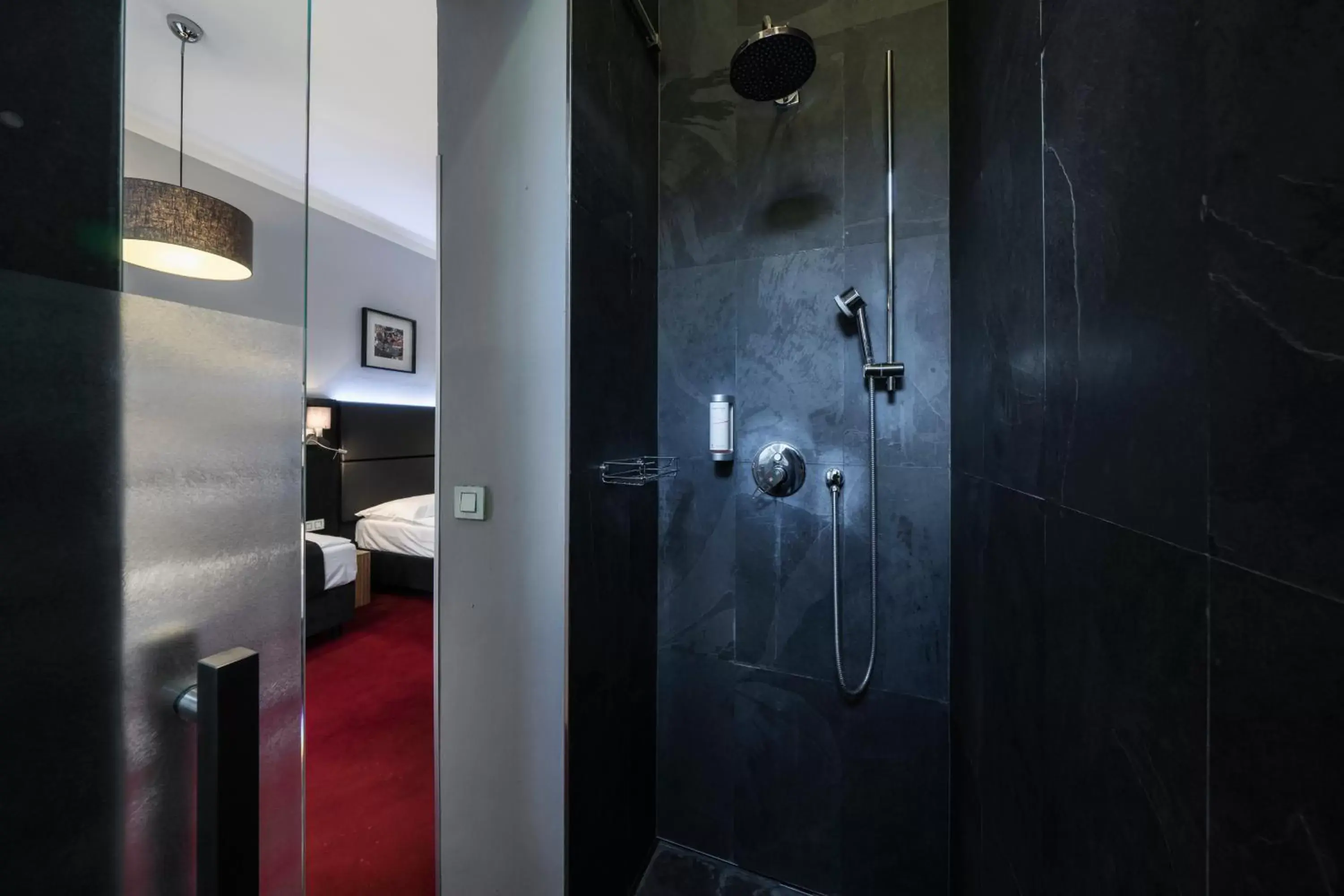 Bathroom in Hotel NOIR