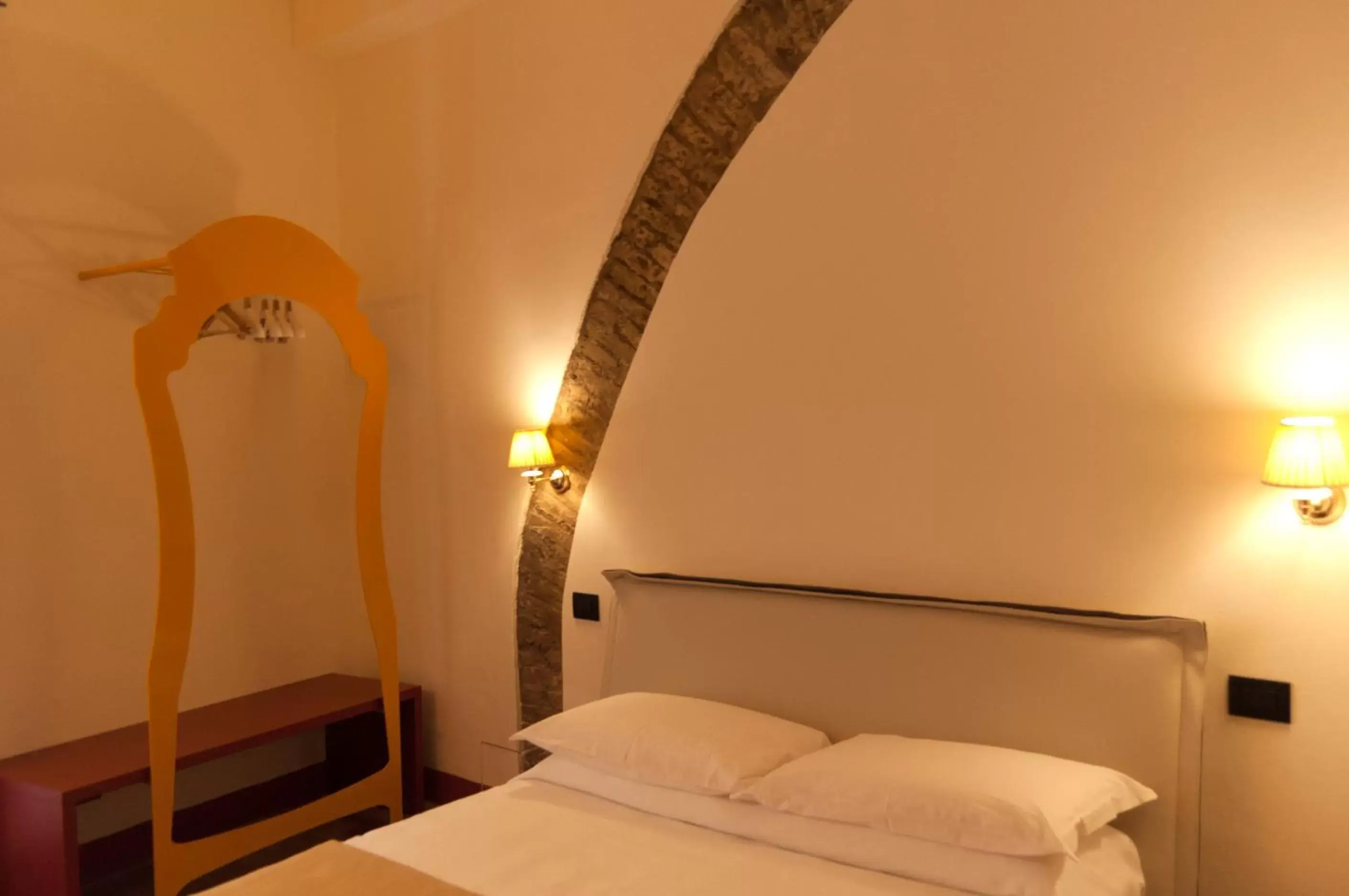 Standard King Room in Palazzo Benucci Standard King Room in Palazzo Benucci