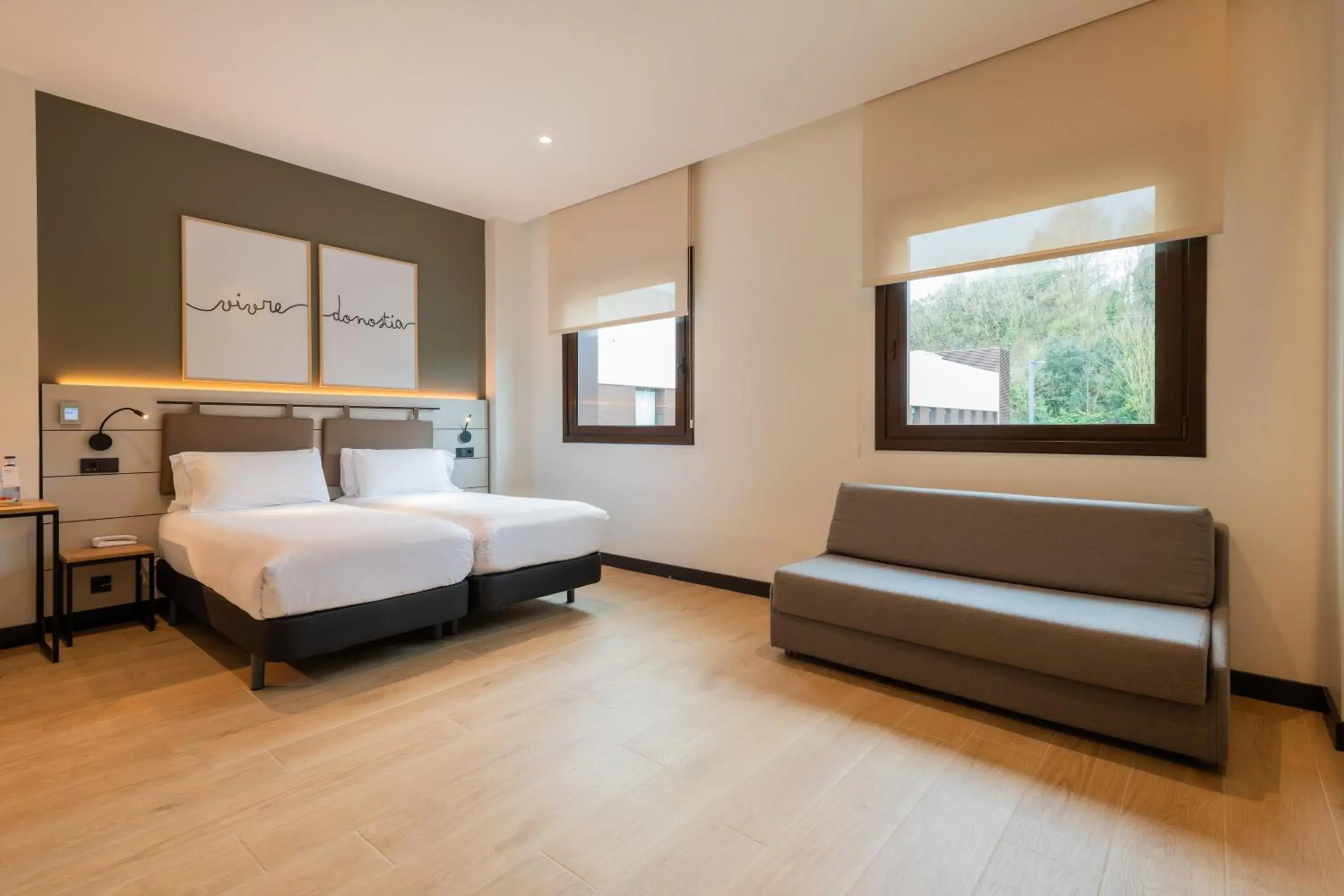 Bed in Hotel Bed4U San Sebasti