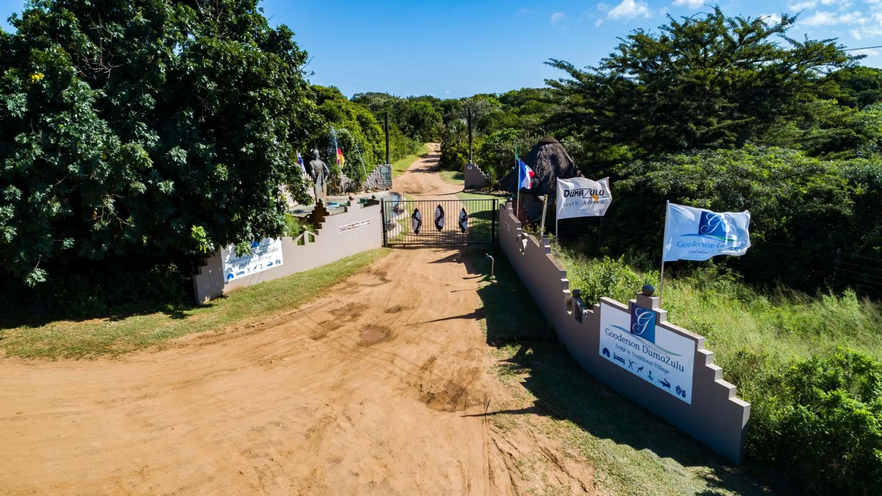 Facade/entrance in Gooderson DumaZulu Lodge