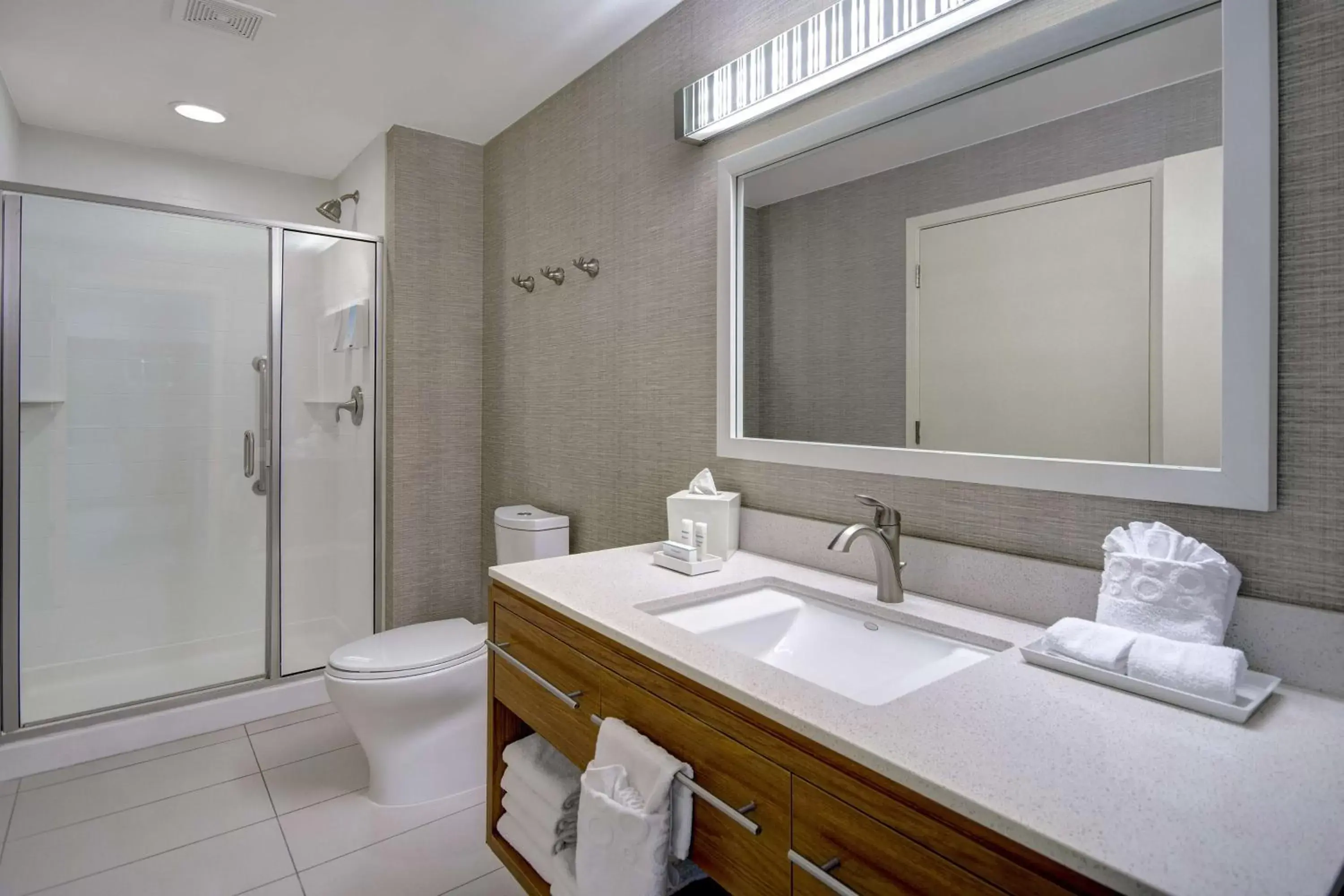 Bathroom in Home2 Suites Dallas-Frisco