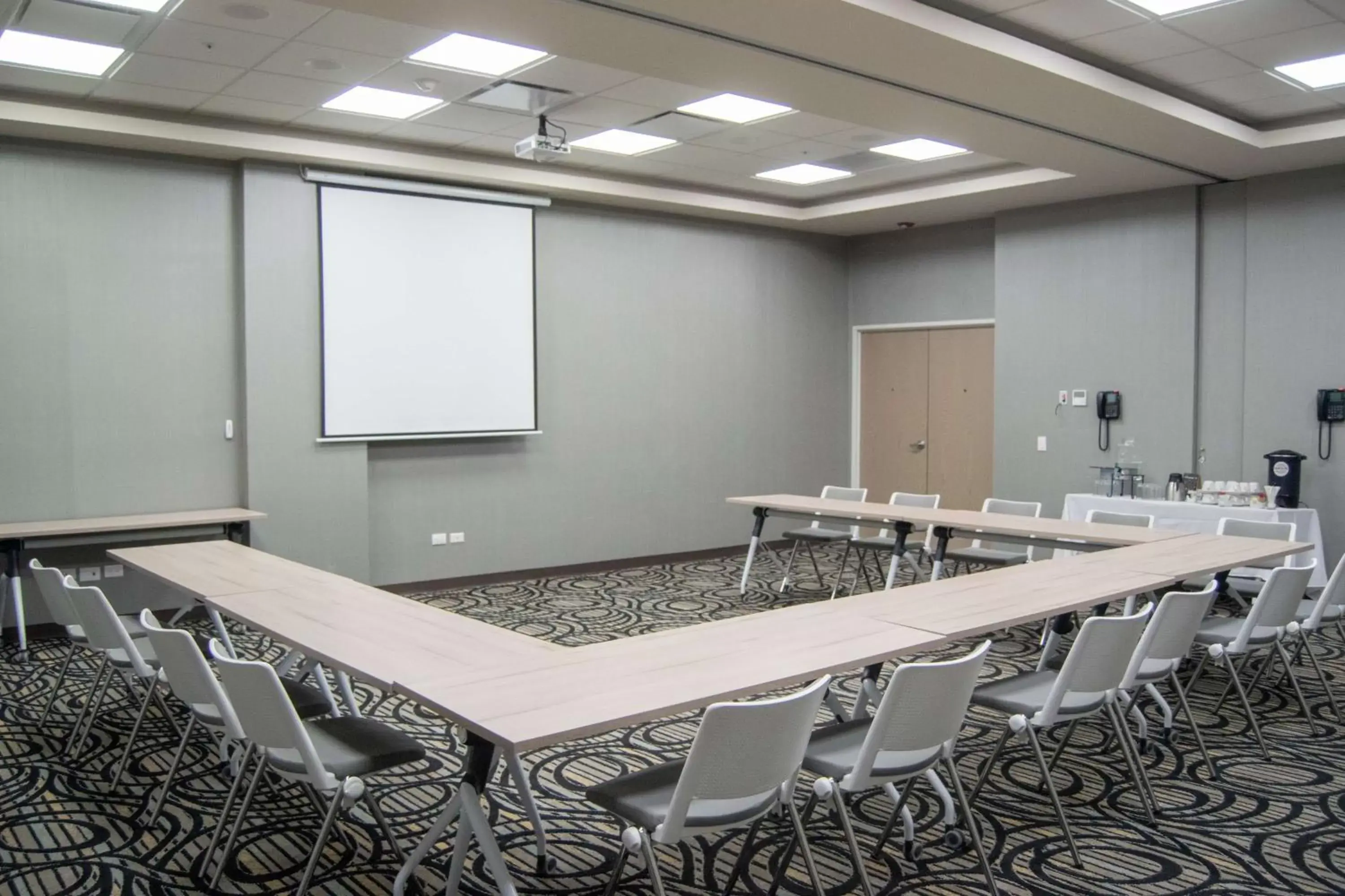 Meeting/conference room in Hilton Garden Inn Leon Poliforum