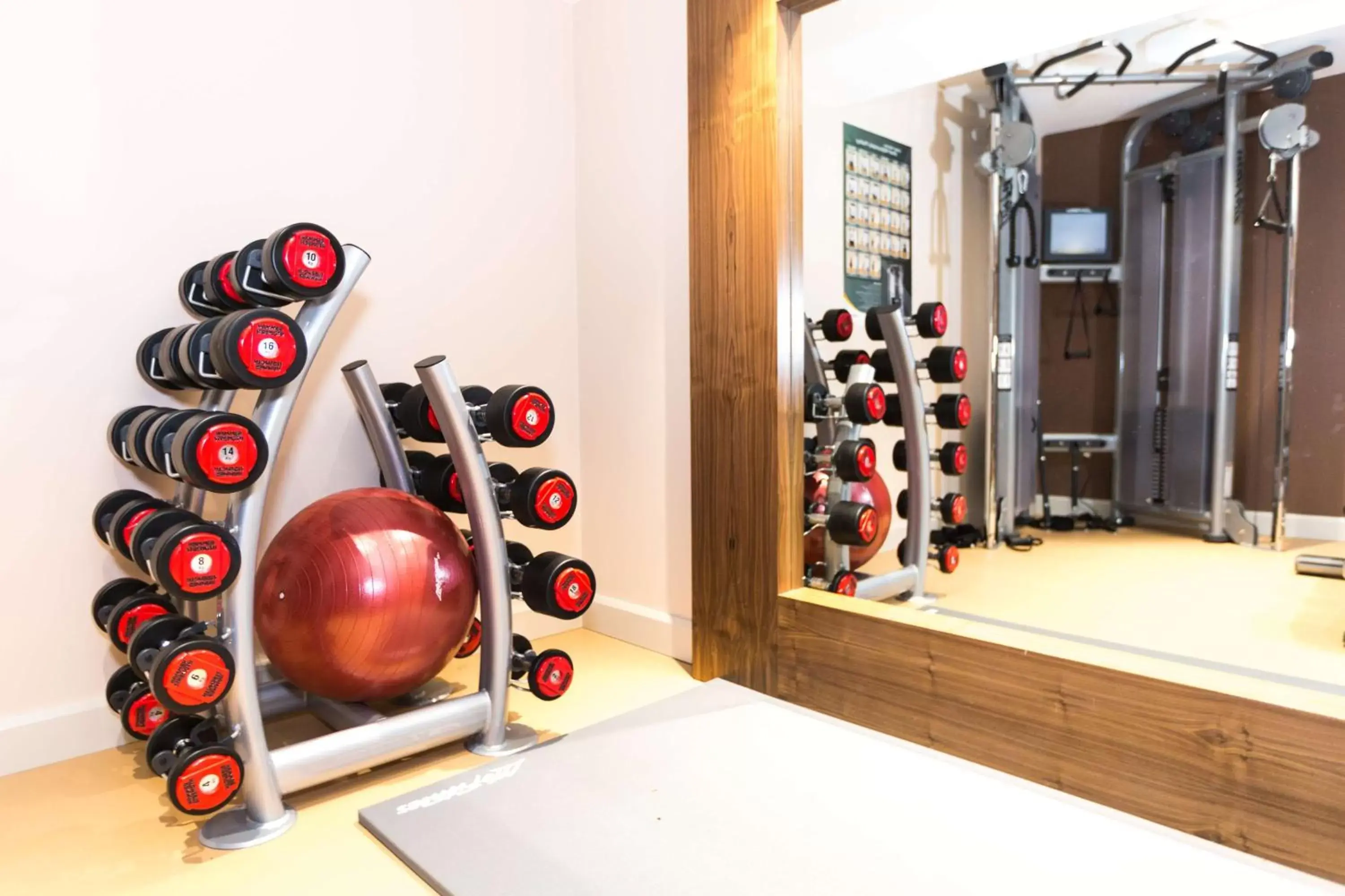 Fitness centre/facilities, Fitness Center/Facilities in DoubleTree by Hilton London - Hyde Park
