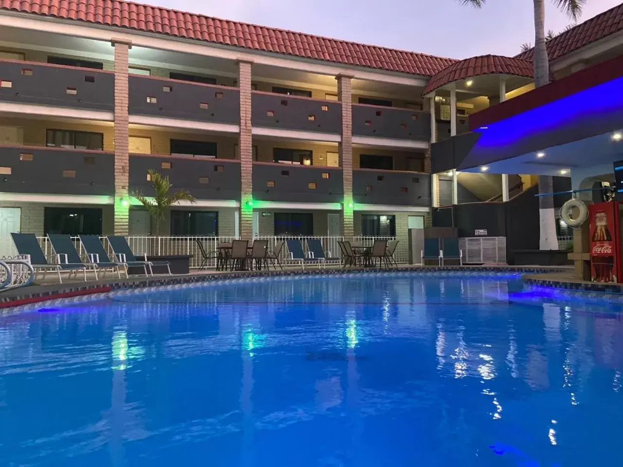 Swimming Pool in Hotel La Finca