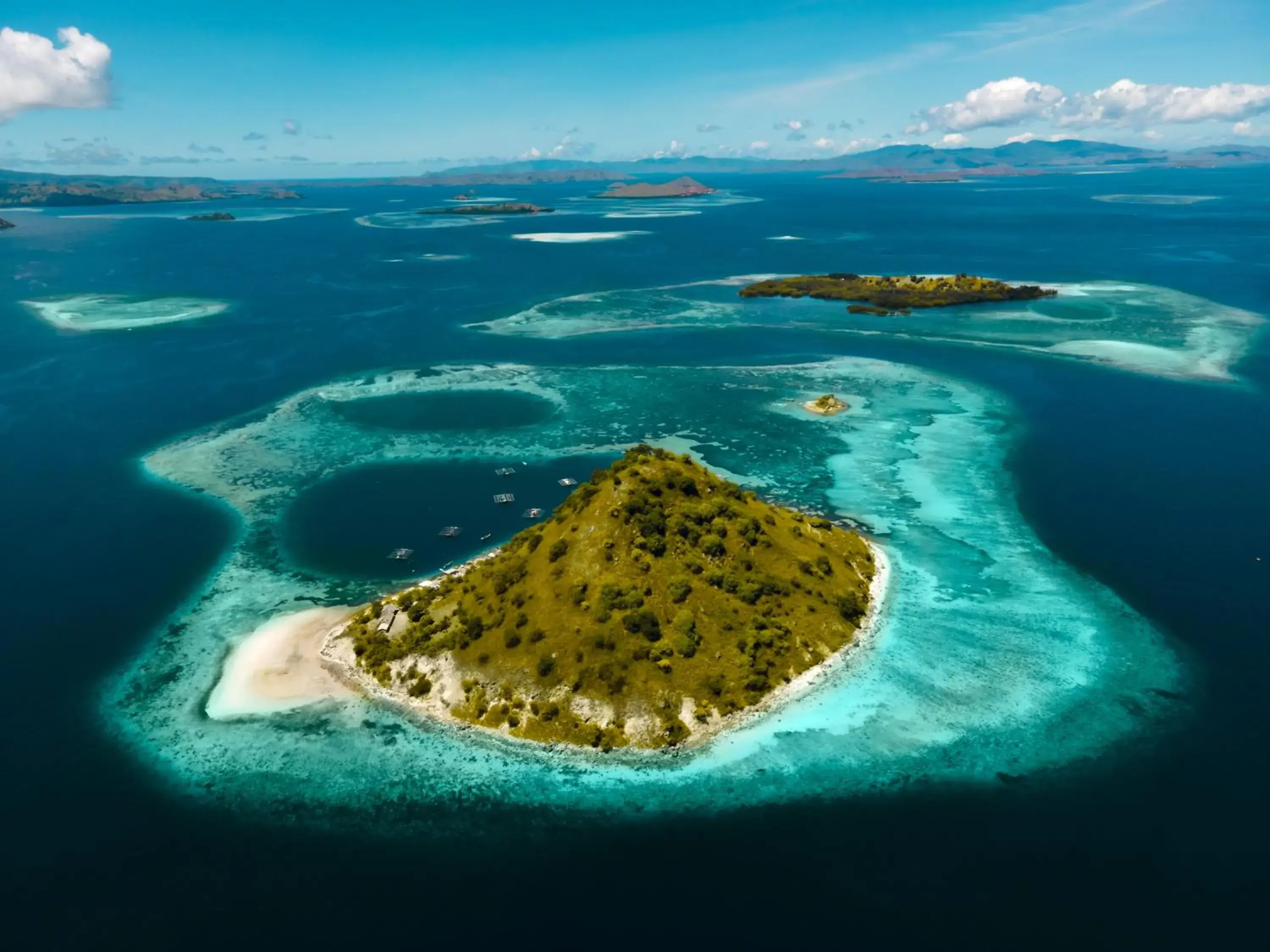 Sea view, Bird's-eye View in Menjaga Bay