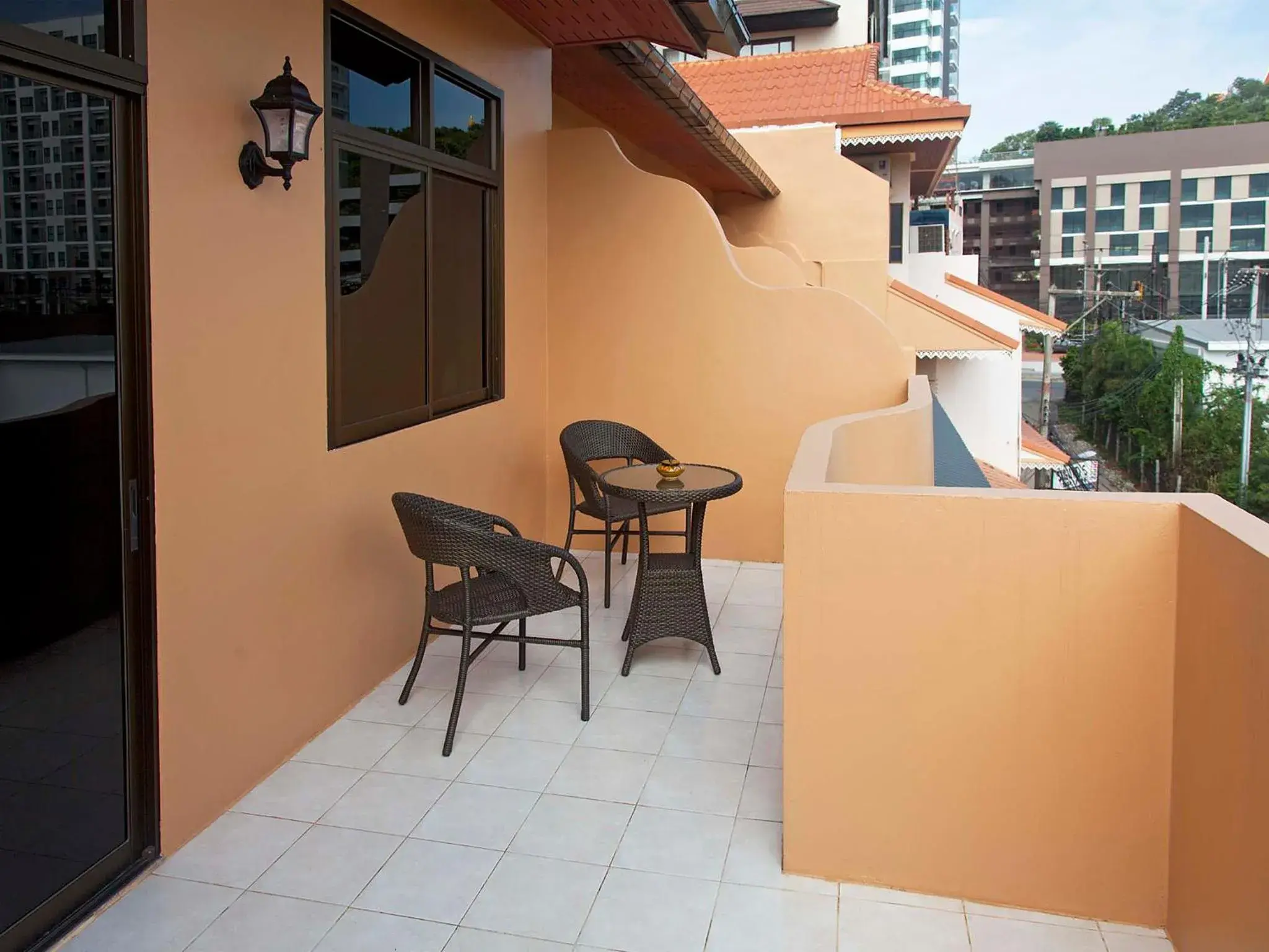 Balcony/Terrace in Pattaya Garden Apartments Boutique Hotel