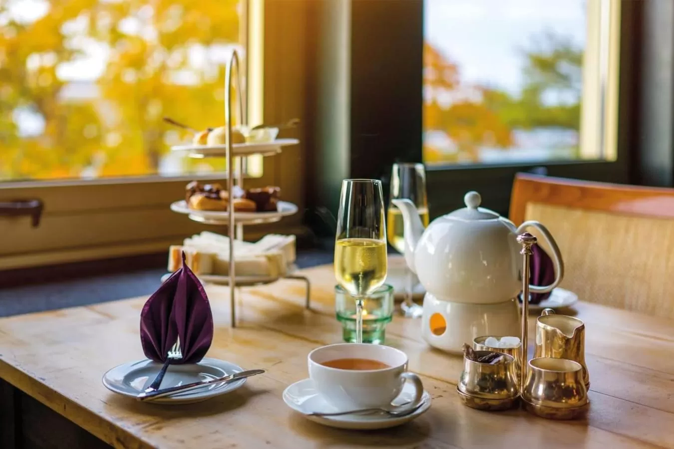 Restaurant/places to eat in Diehls Hotel