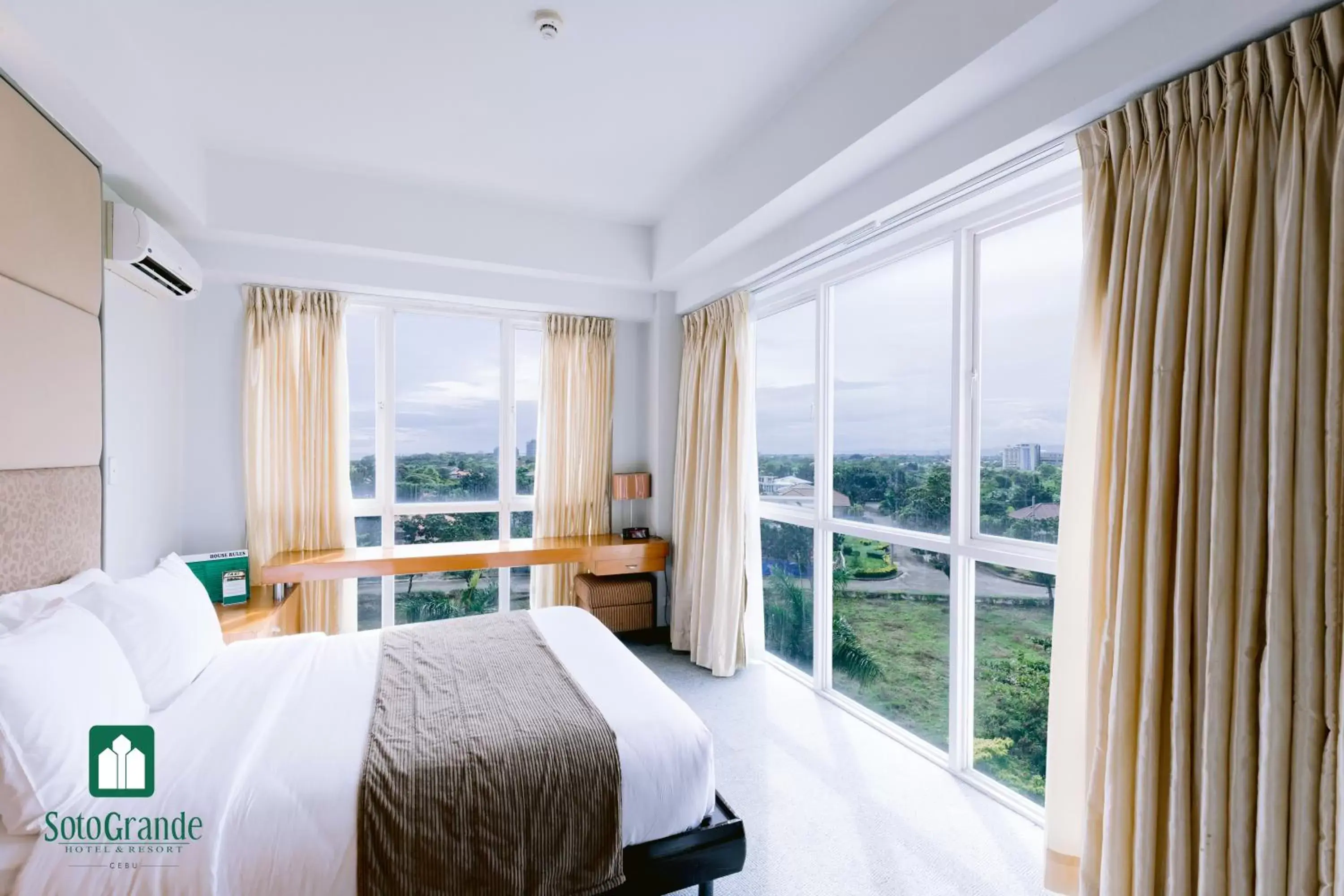 Bedroom in Sotogrande Hotel and Resort