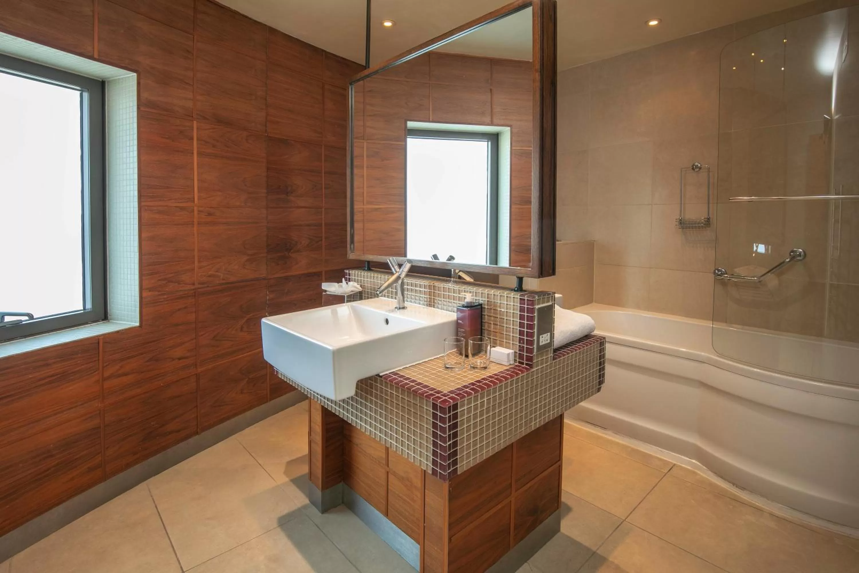 Bathroom in The Crown London, WorldHotels Distinctive