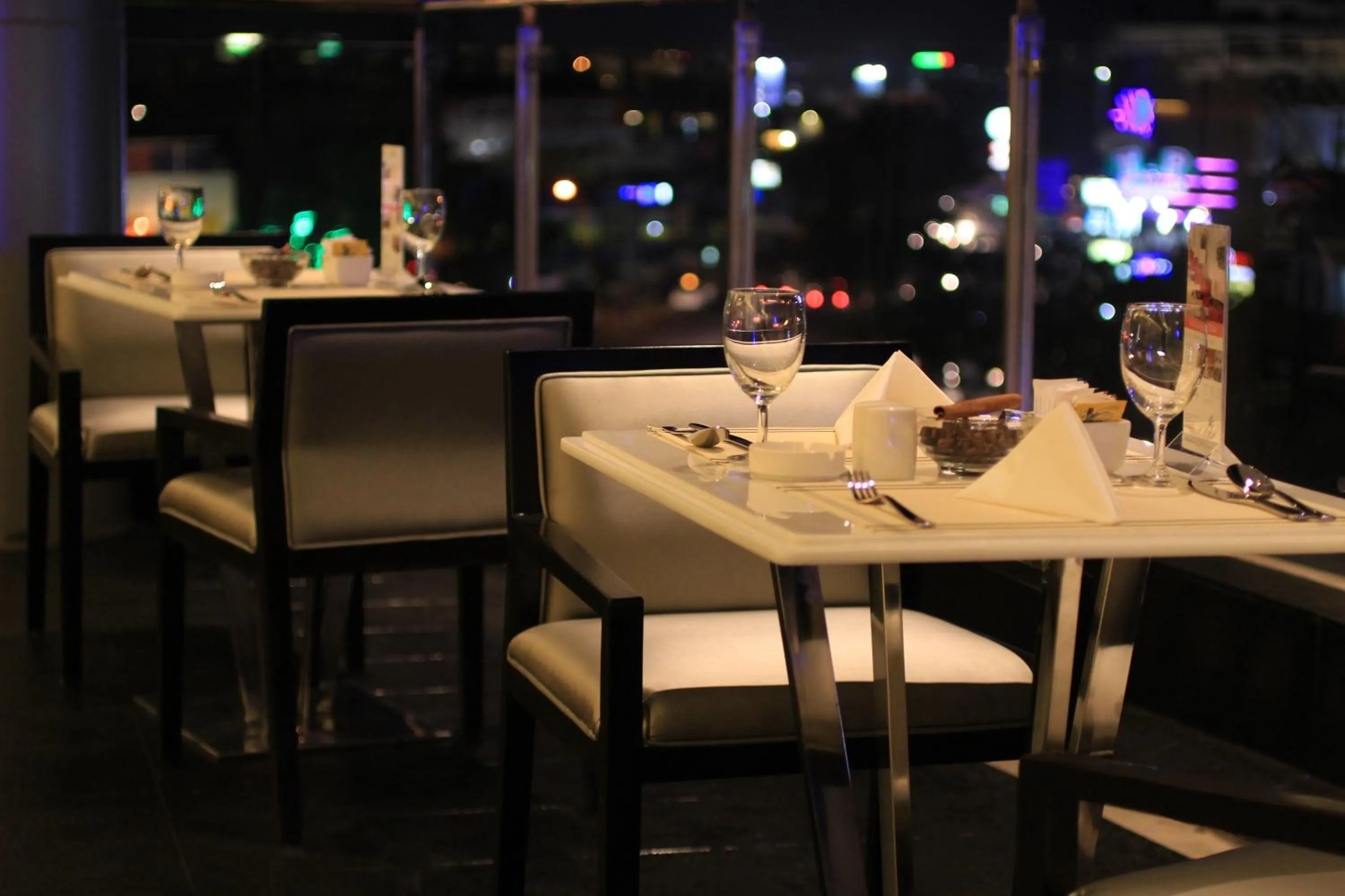 Restaurant/places to eat in Hotel Ciputra Cibubur managed by Swiss-Belhotel International