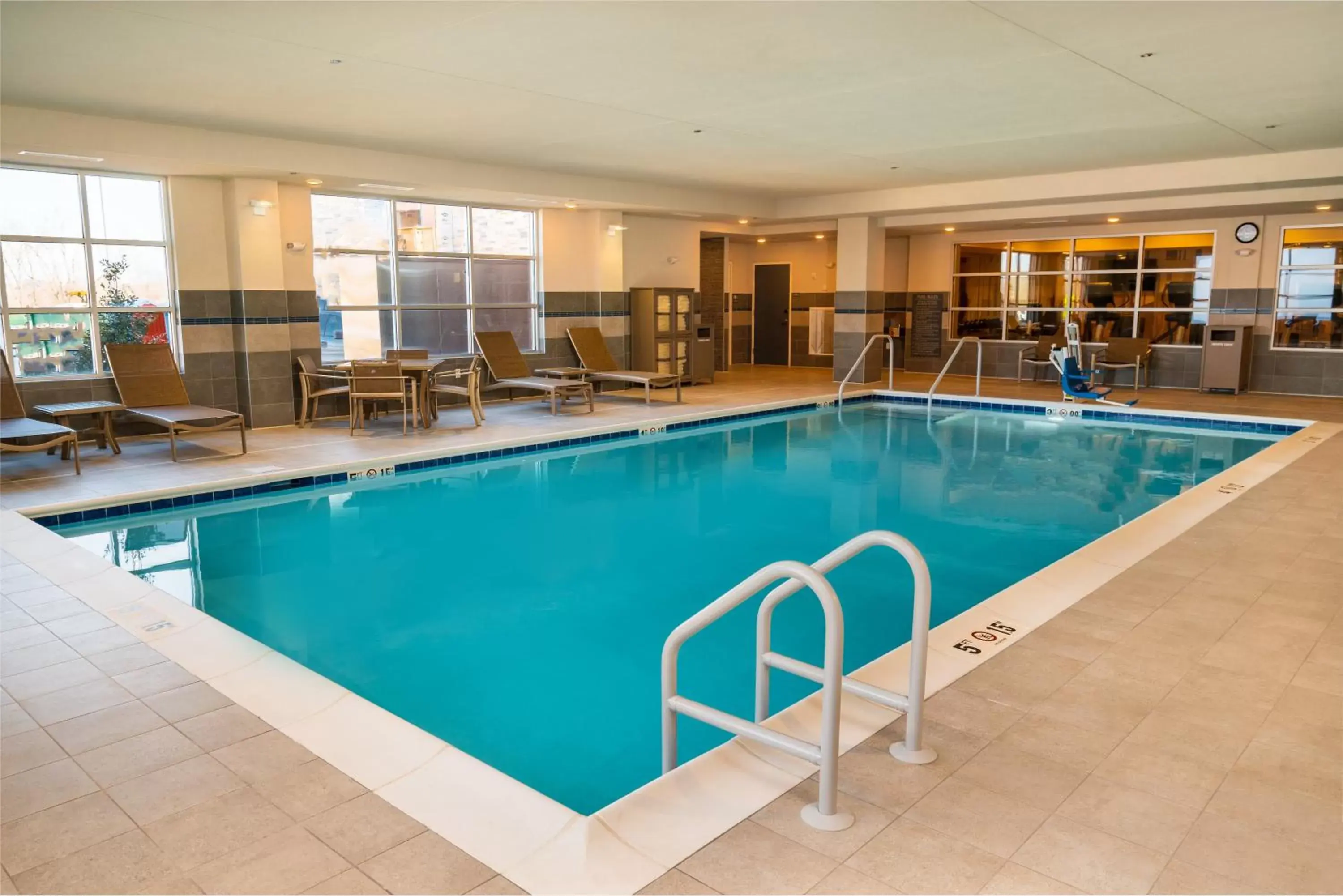 Swimming Pool in Hyatt House Nashville/Franklin/Cool Springs