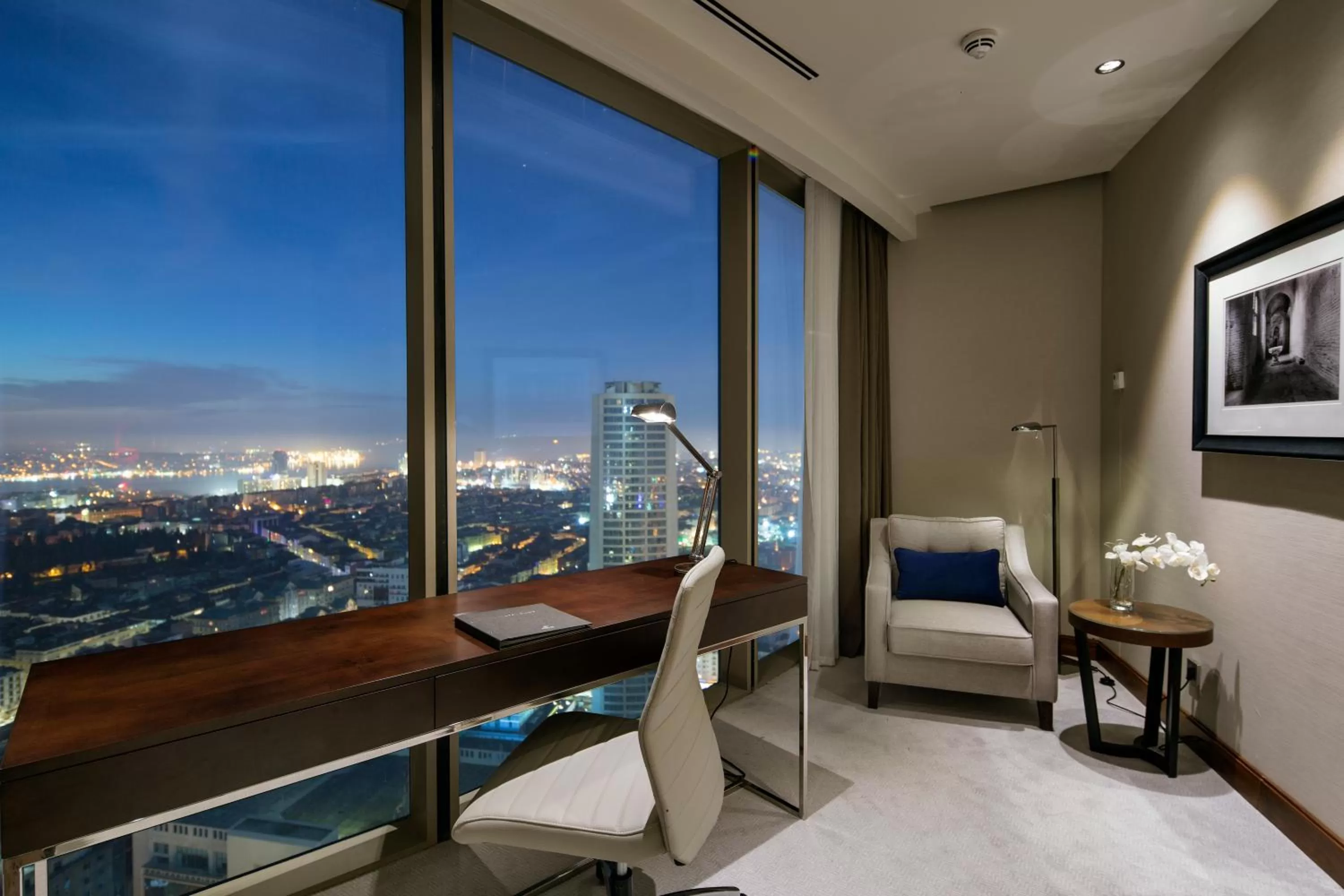 Seating area in Hilton Istanbul Bomonti