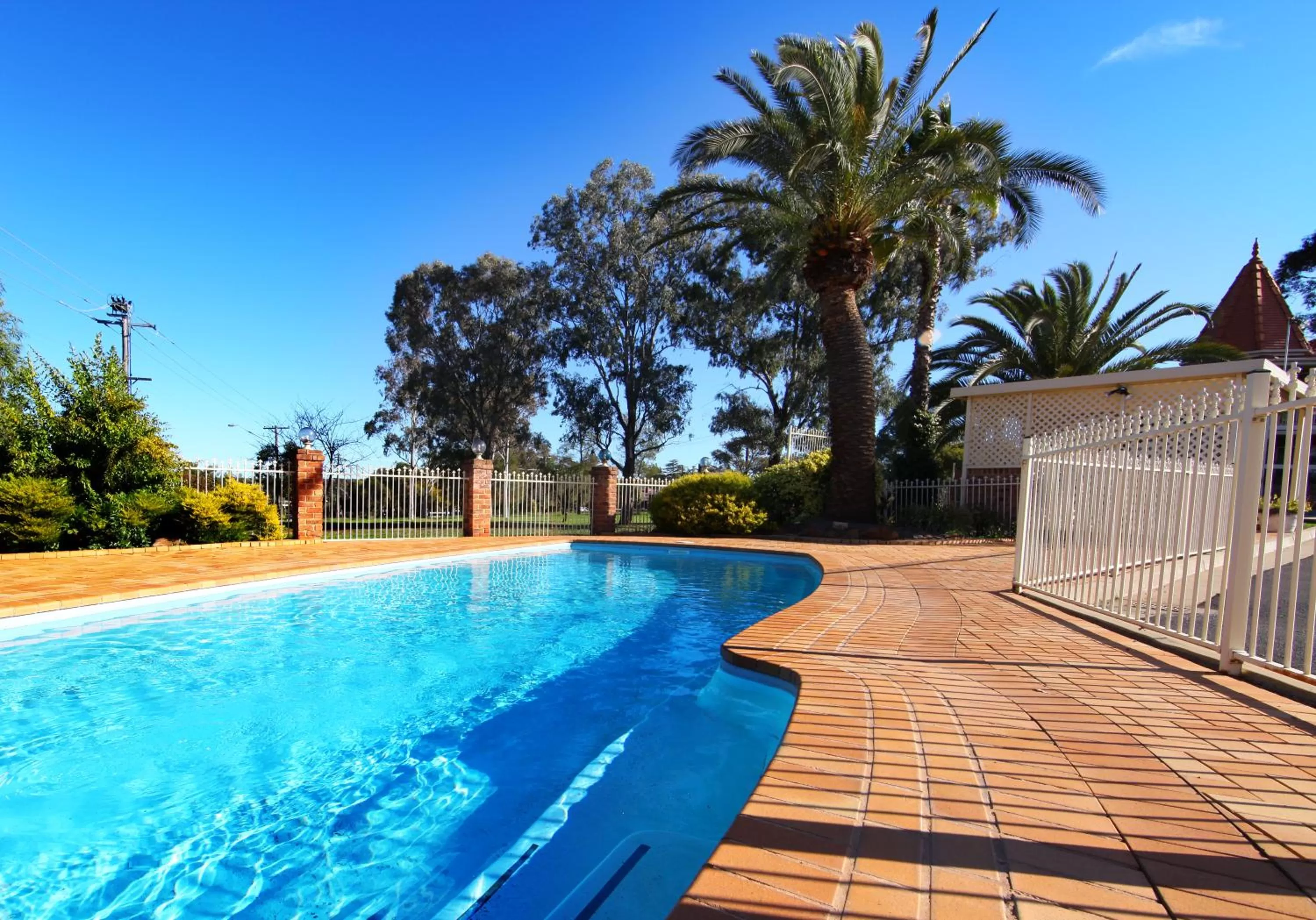 Pool view in Abel Tasman Motor Inn