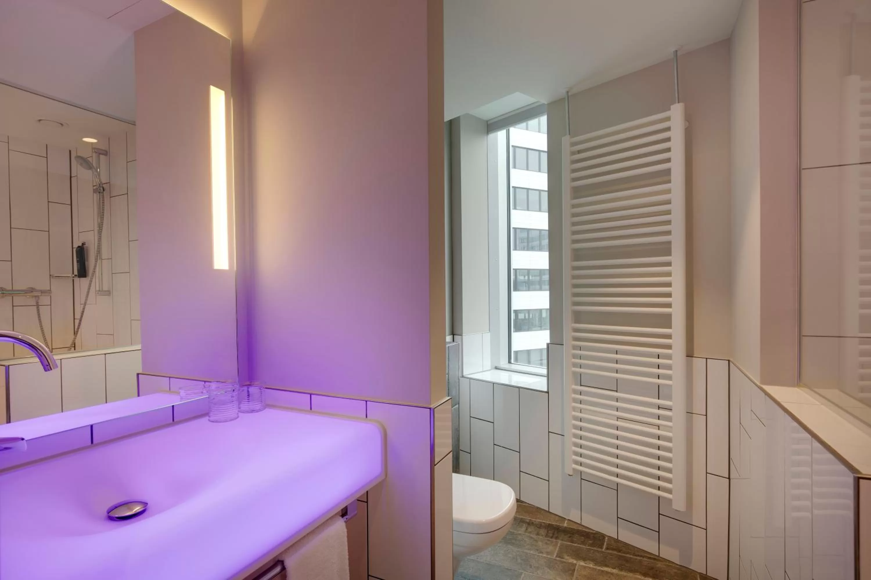 Bathroom in Holiday Inn Hamburg - City Nord by IHG