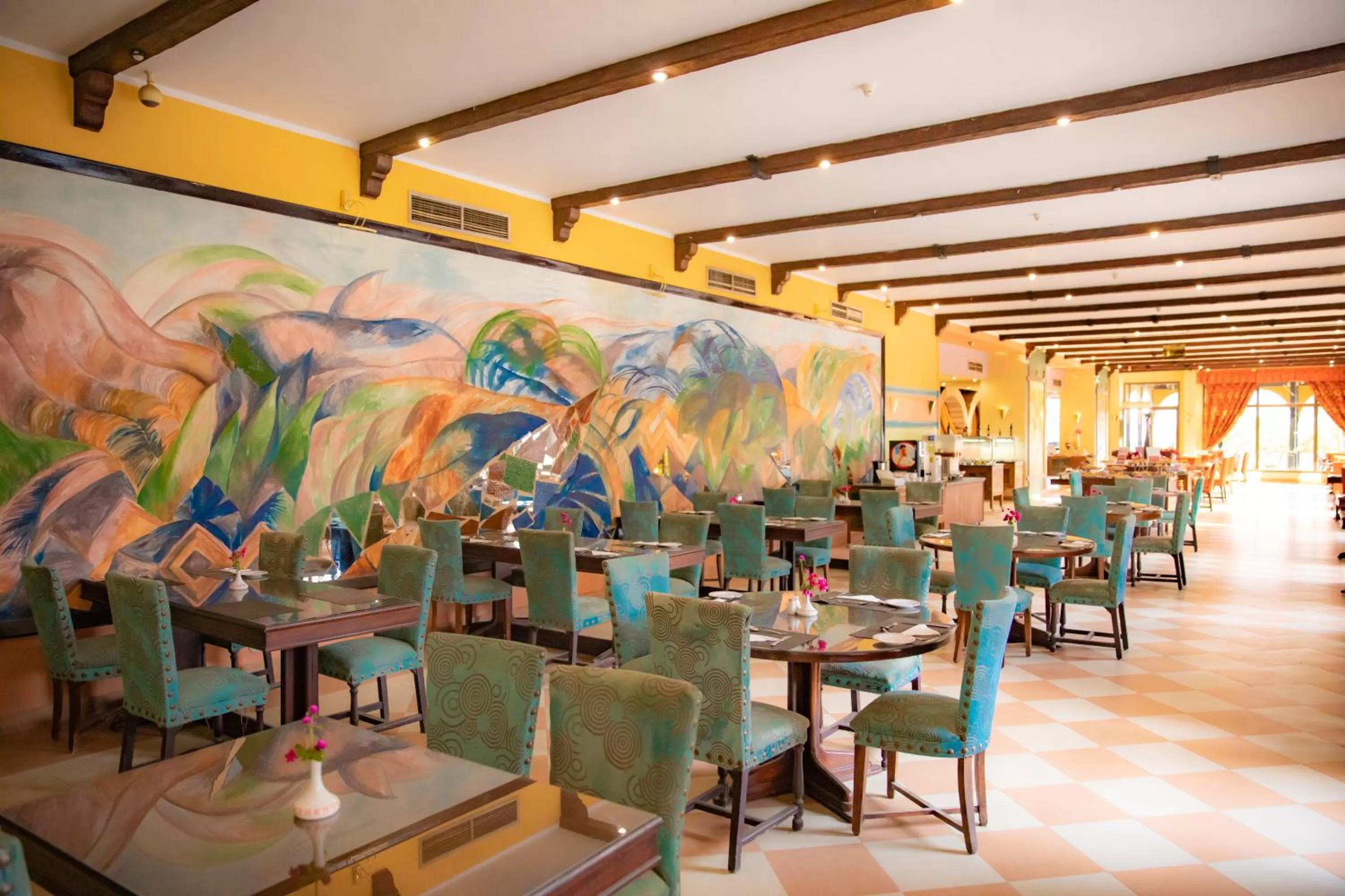 Restaurant/places to eat in Basma Hotel Aswan