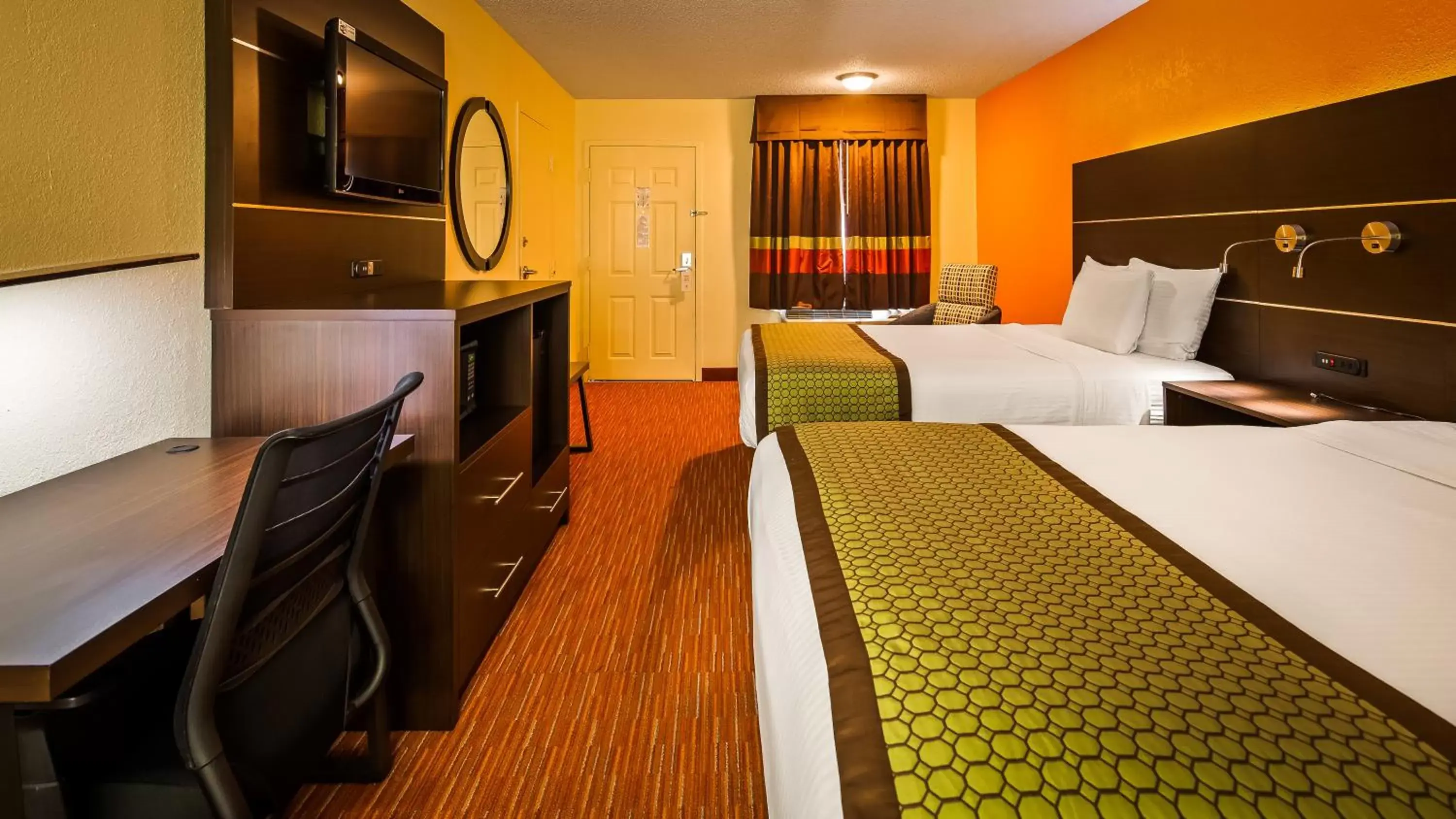 Bedroom, Bed in SureStay Hotel by Best Western Manning