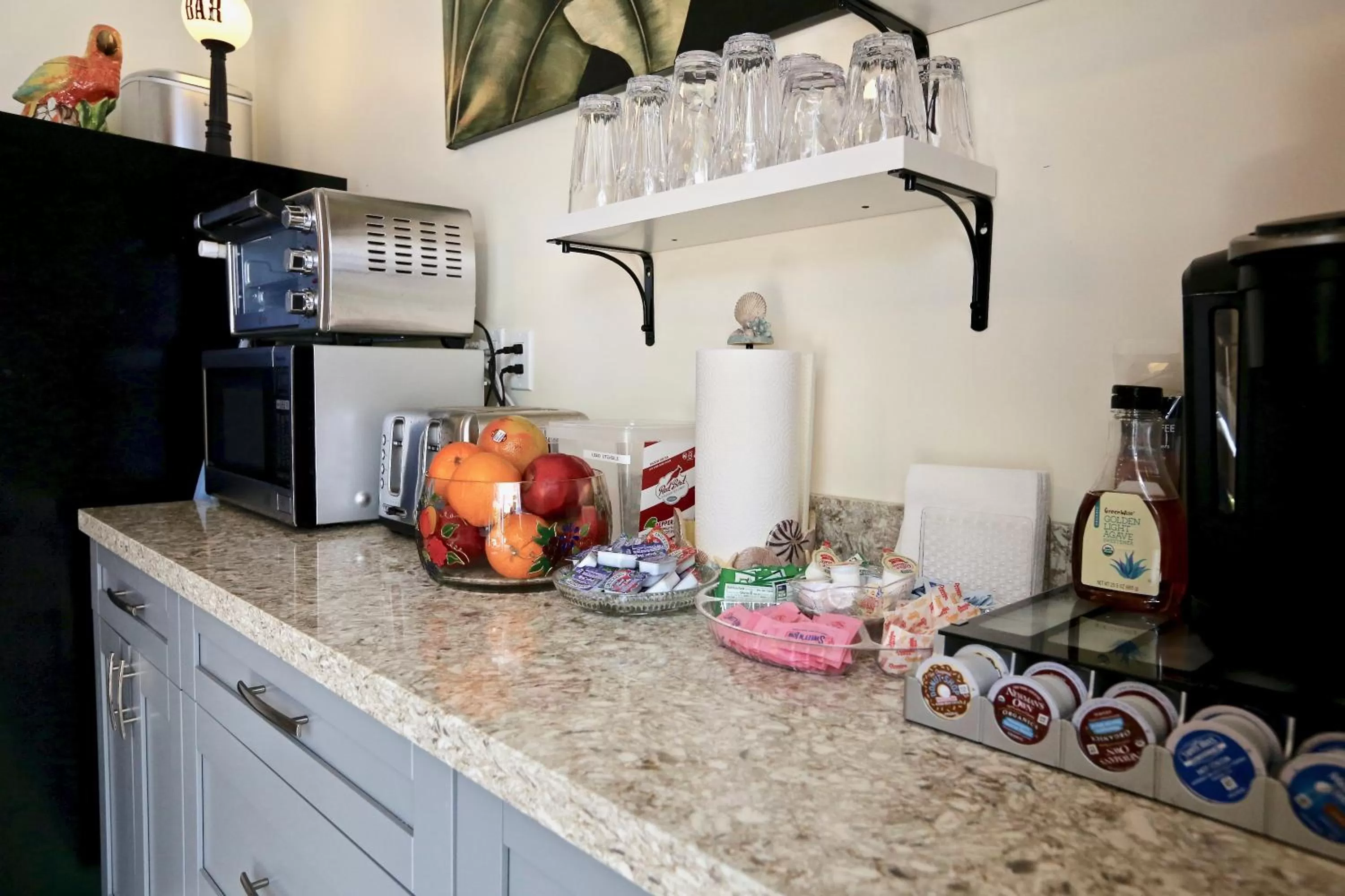 Breakfast, Kitchen/Kitchenette in Fantasy Island Inn, Caters to Men