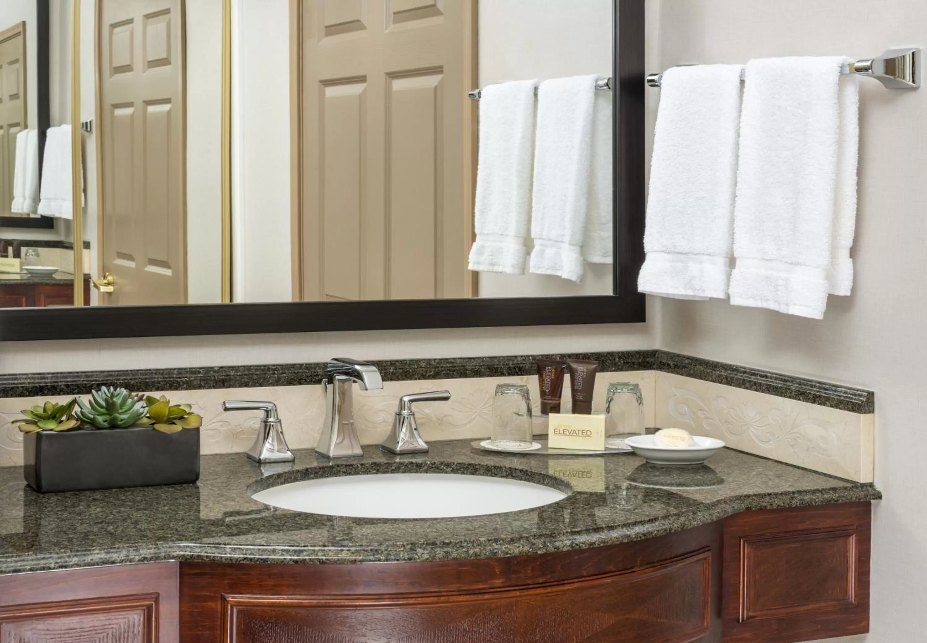 Bathroom in Ayres Hotel Anaheim