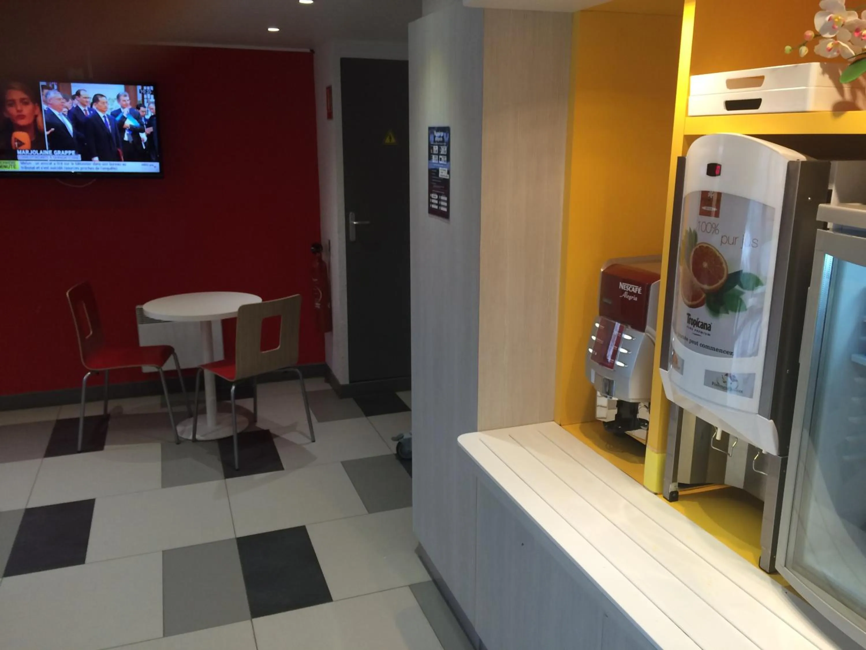 TV and multimedia in Première Classe Amiens