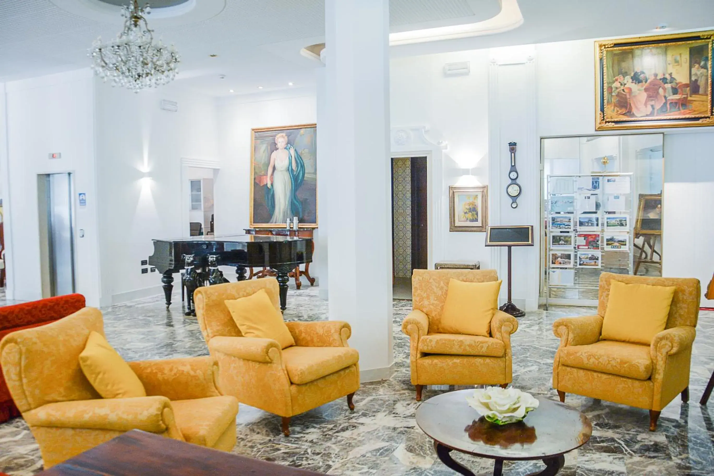 Lobby or reception, Lounge/Bar in Bellavista Terme Resort & Spa