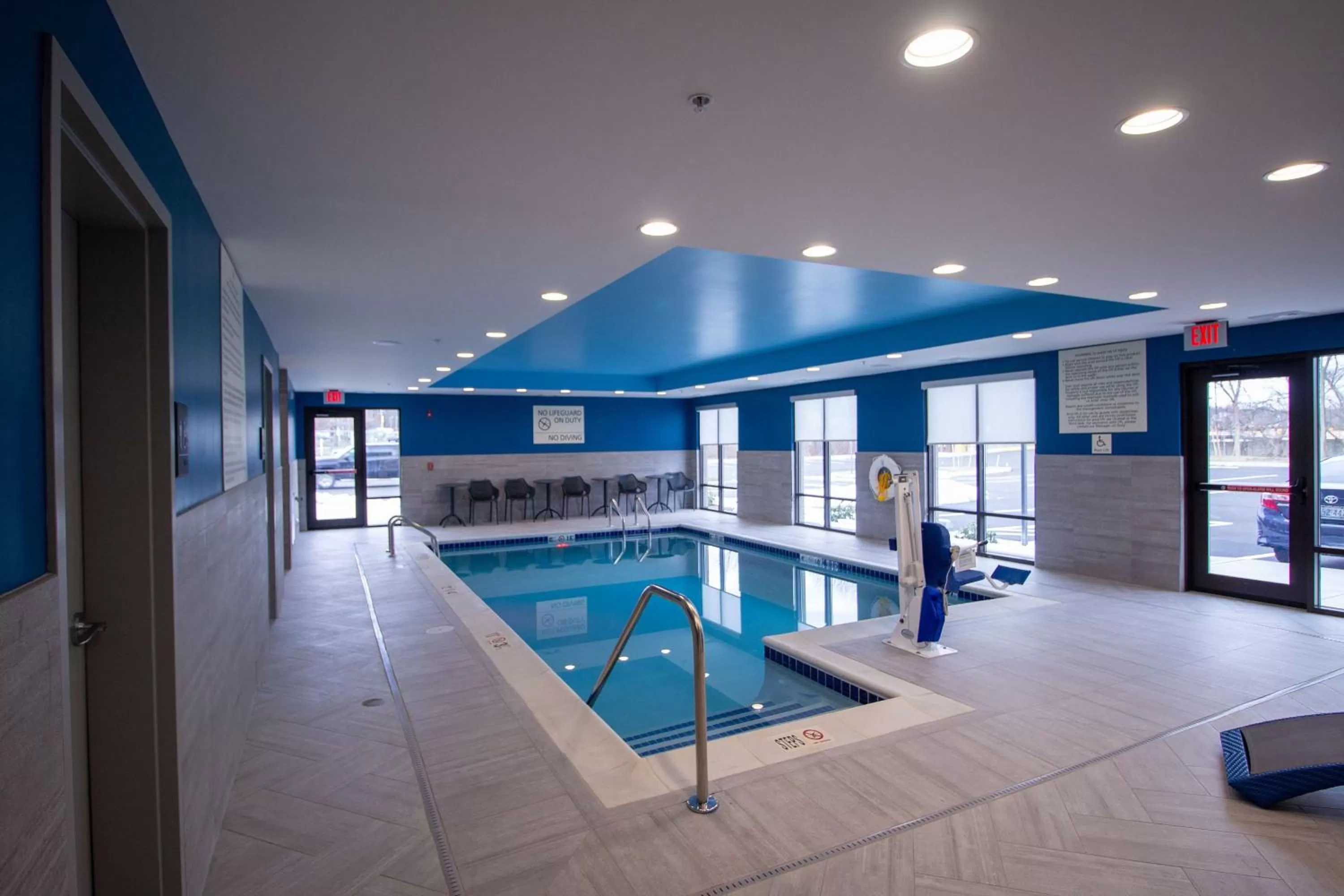 Pool view in Hampton Inn North Attleboro, Ma