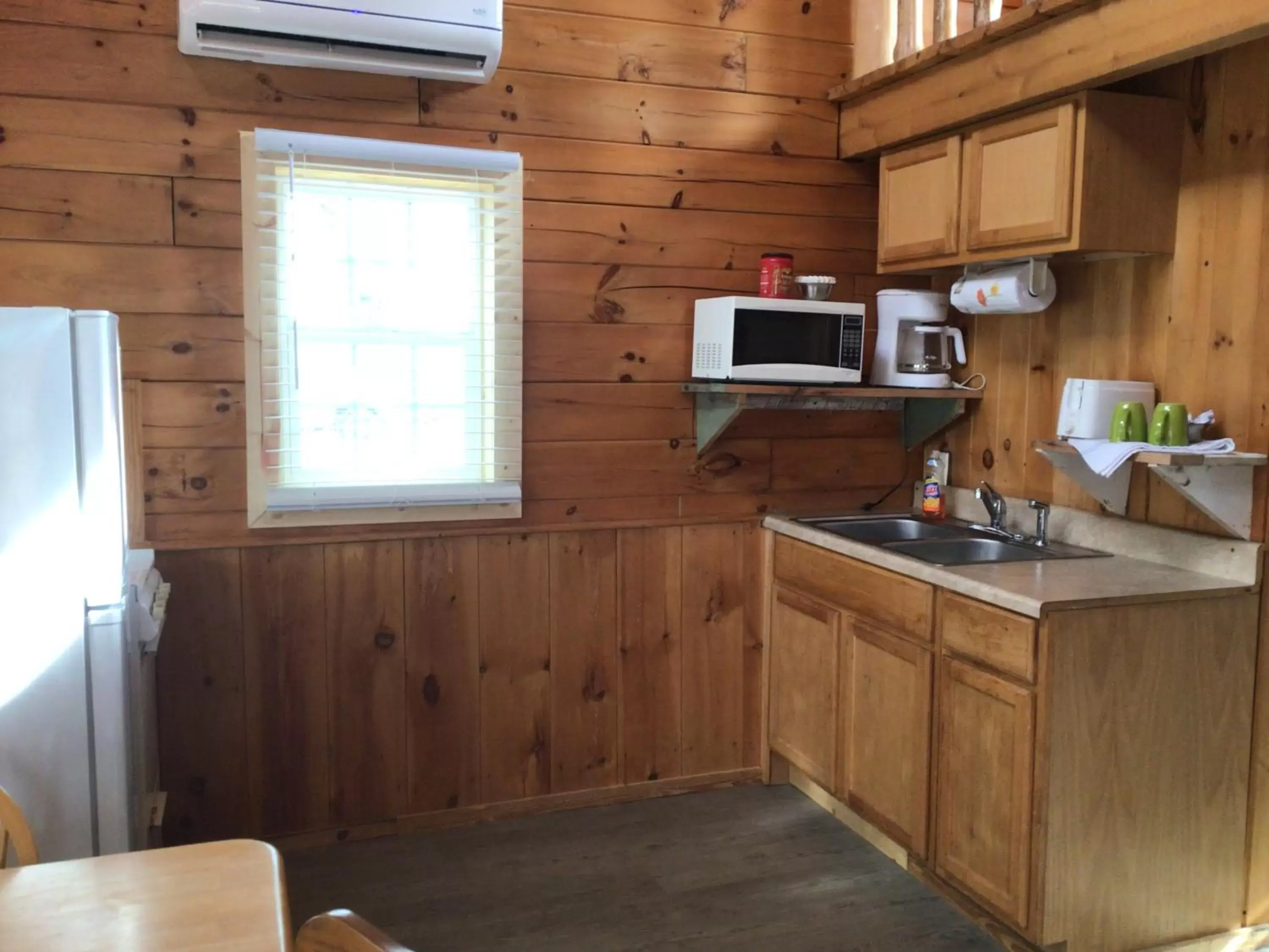 Kitchen or kitchenette, Kitchen/Kitchenette in Kozy Haven Log Cabin Rentals