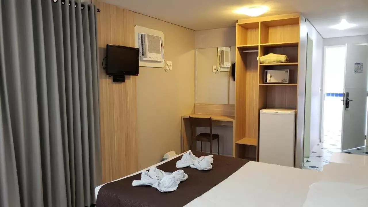 Bed in Hotel Enseada dos Corais