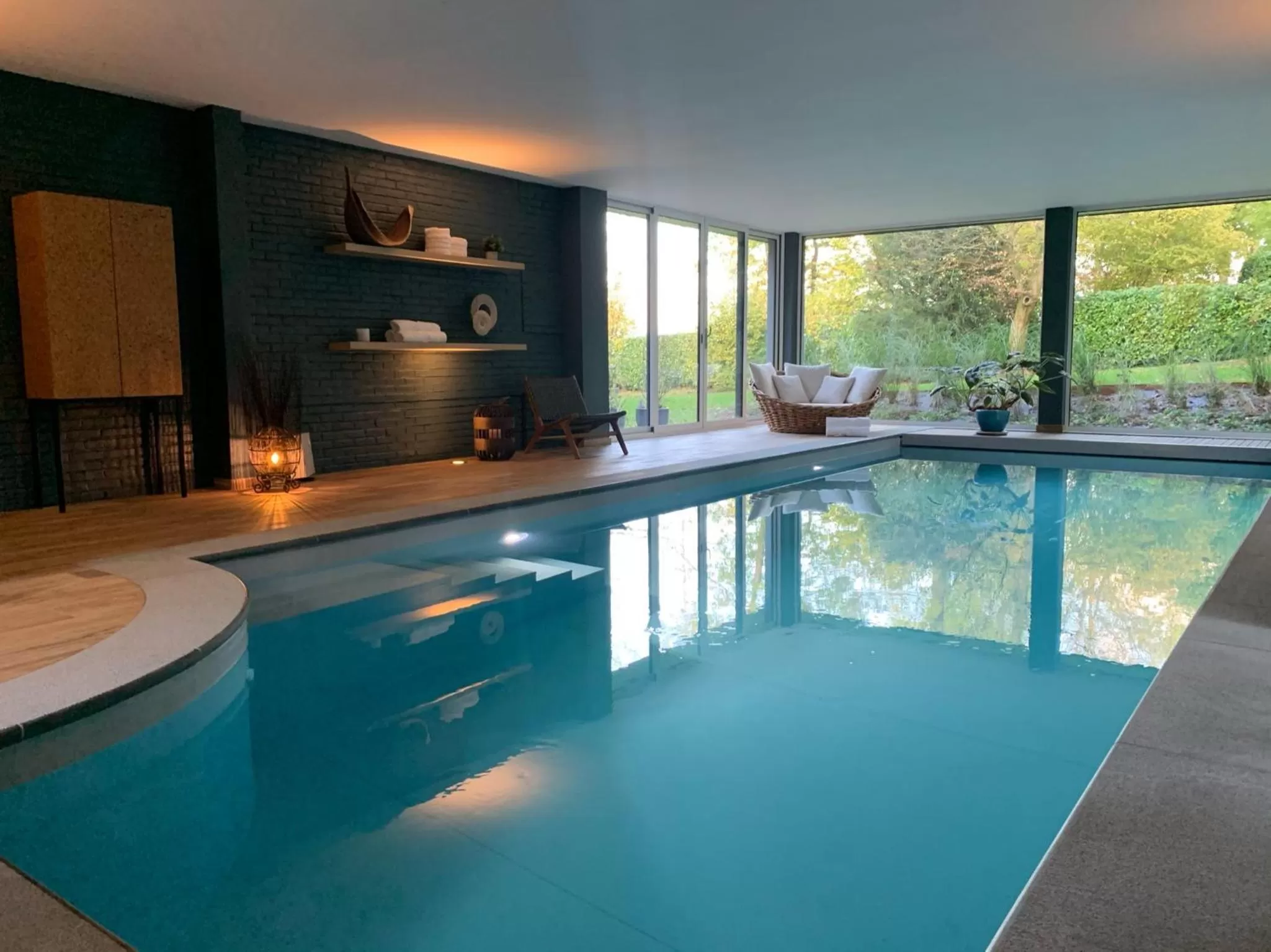 Swimming pool in Villa Geva