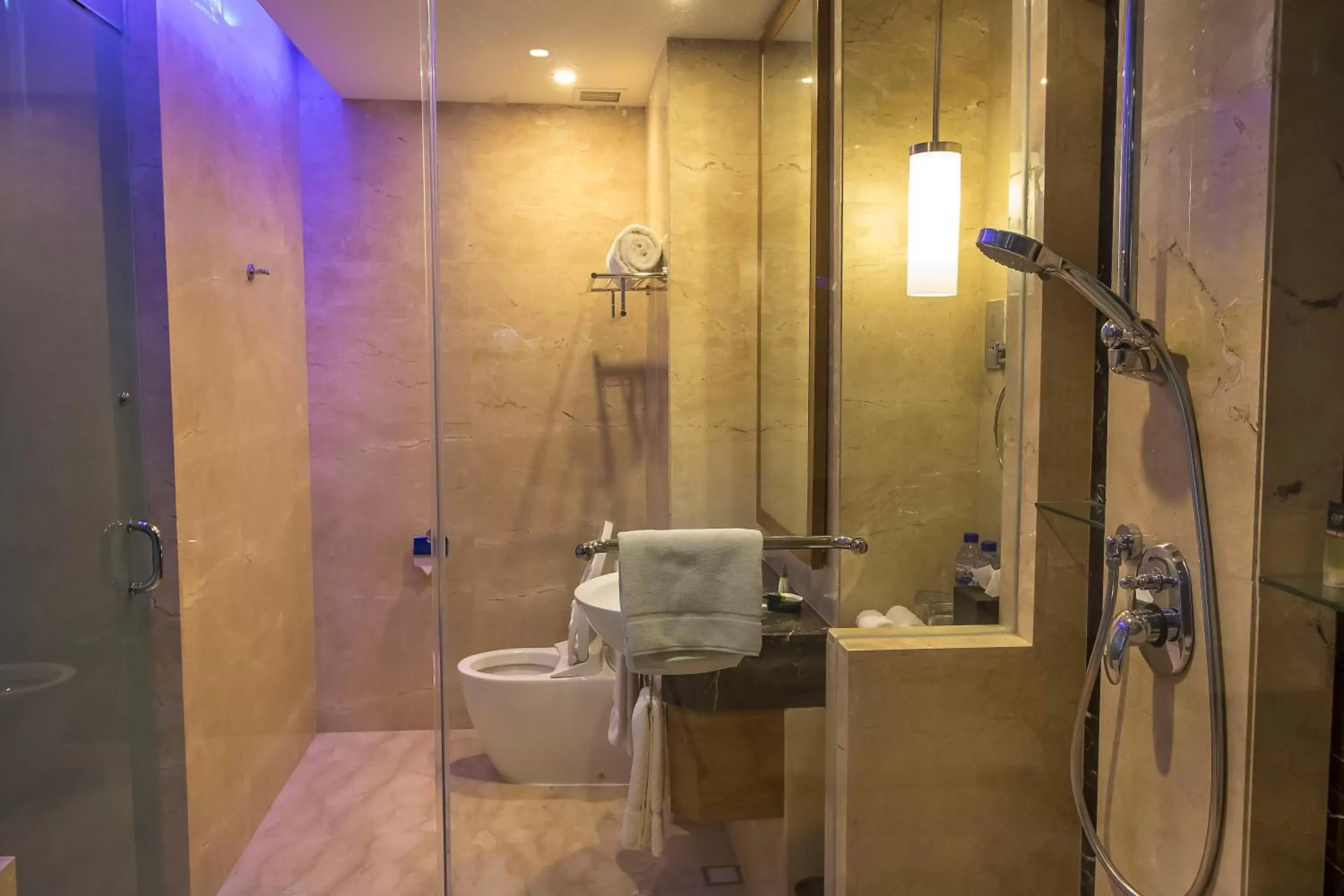 Shower, Bathroom in Four Points by Sheraton Manado