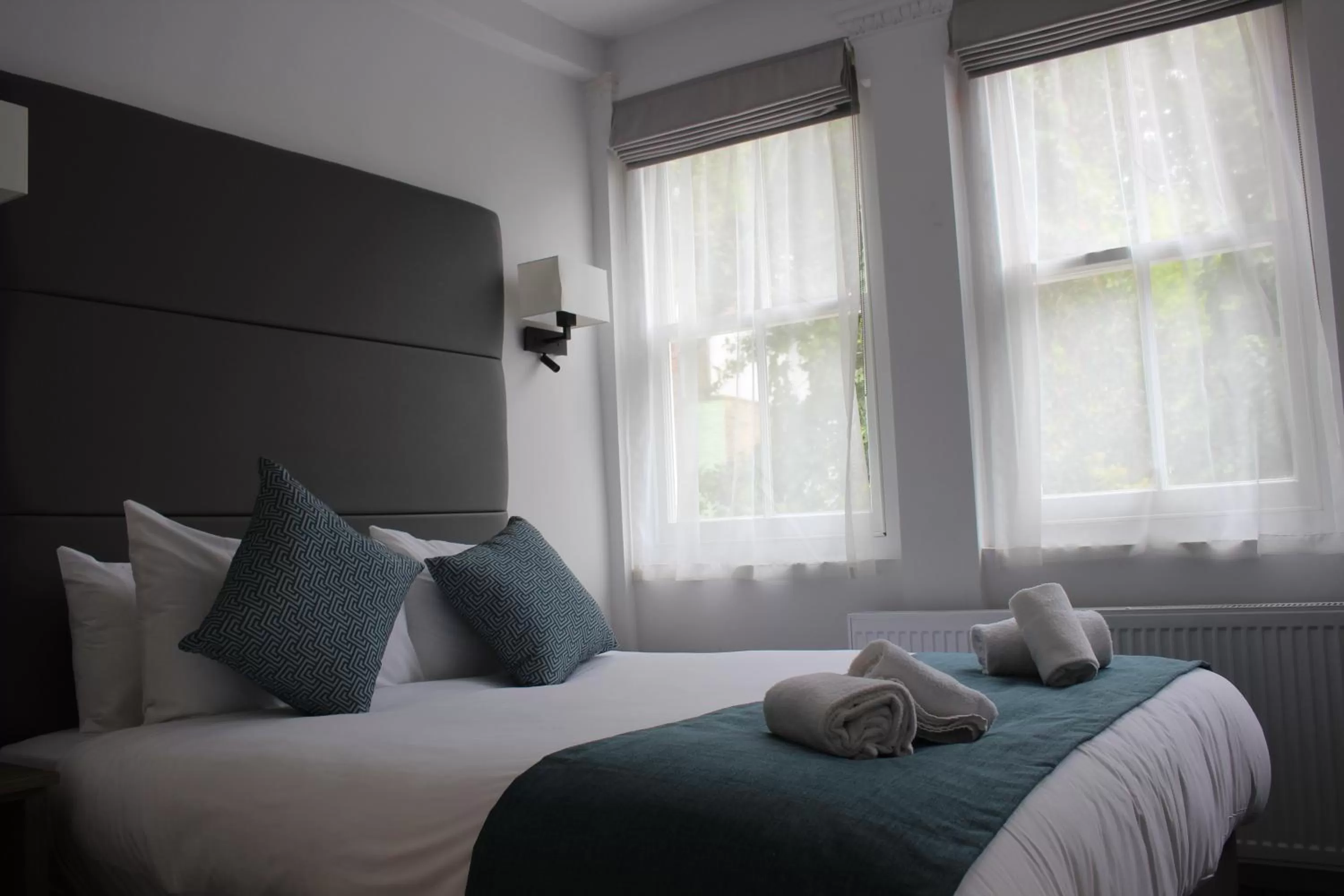 Bed in The J Hyde Park - A Park Avenue Hotel