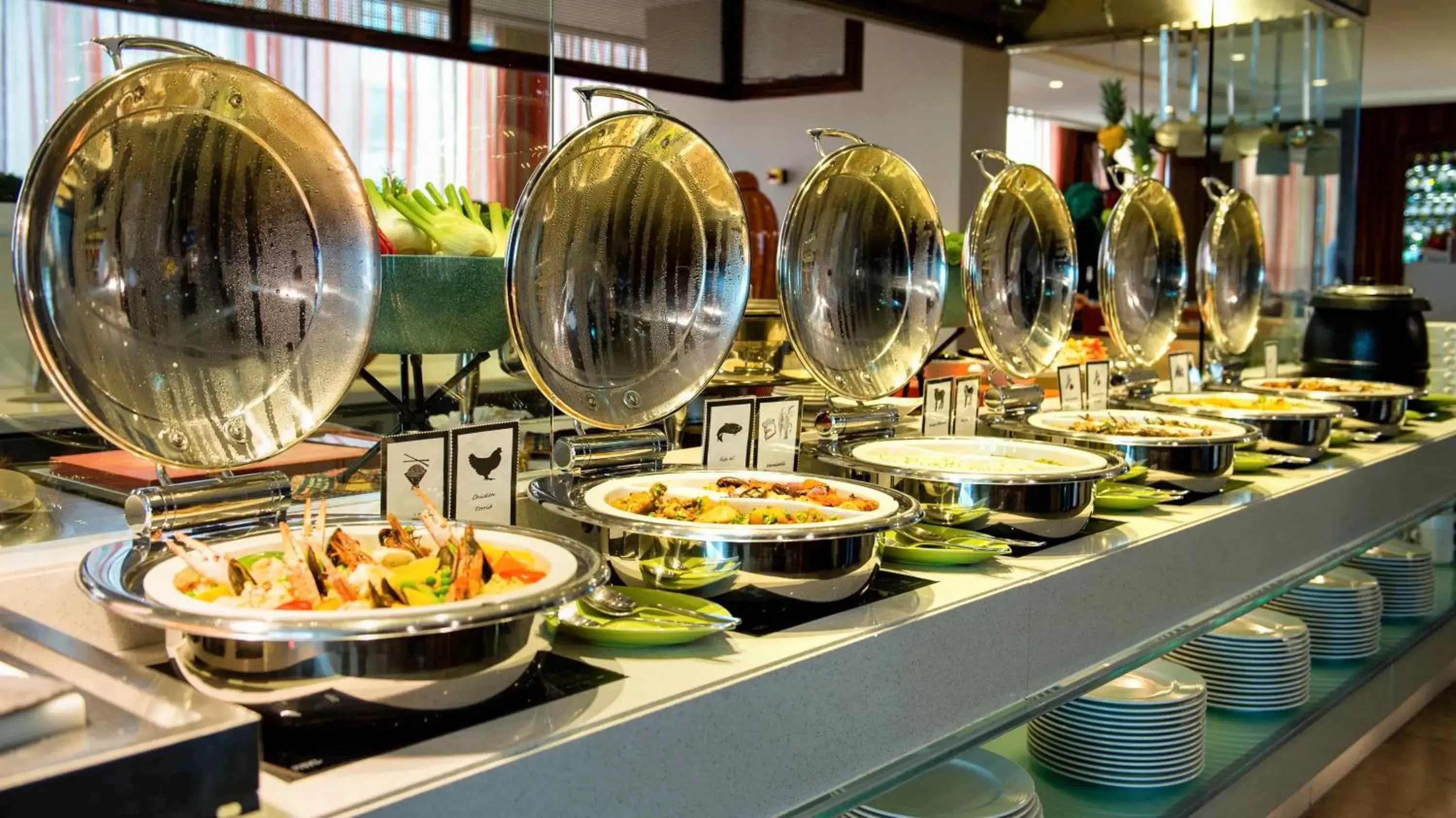 Food in Centro Al Manhal by Rotana Food in Centro Al Manhal by Rotana