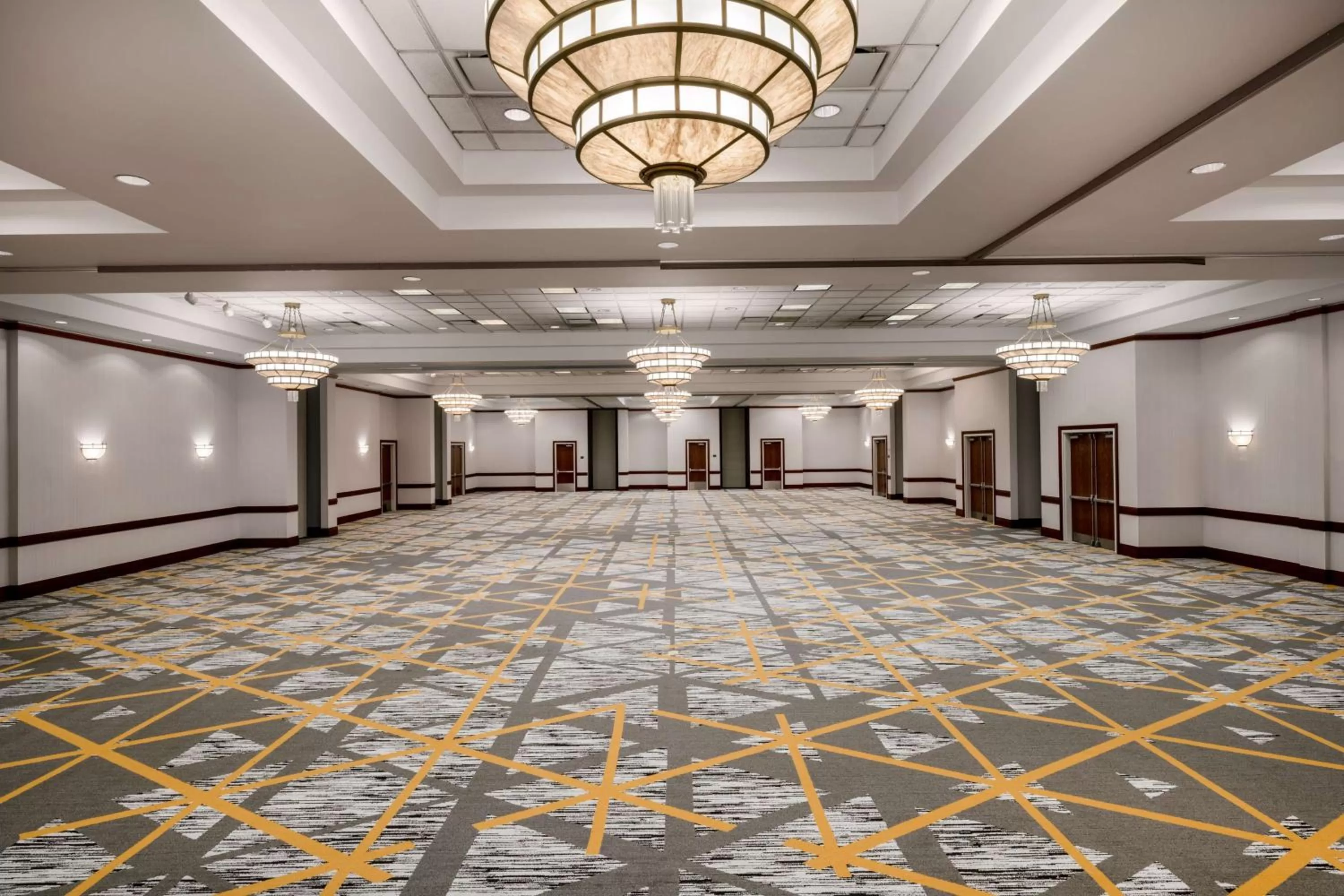 Meeting/conference room in Embassy Suites by Hilton Portland Airport