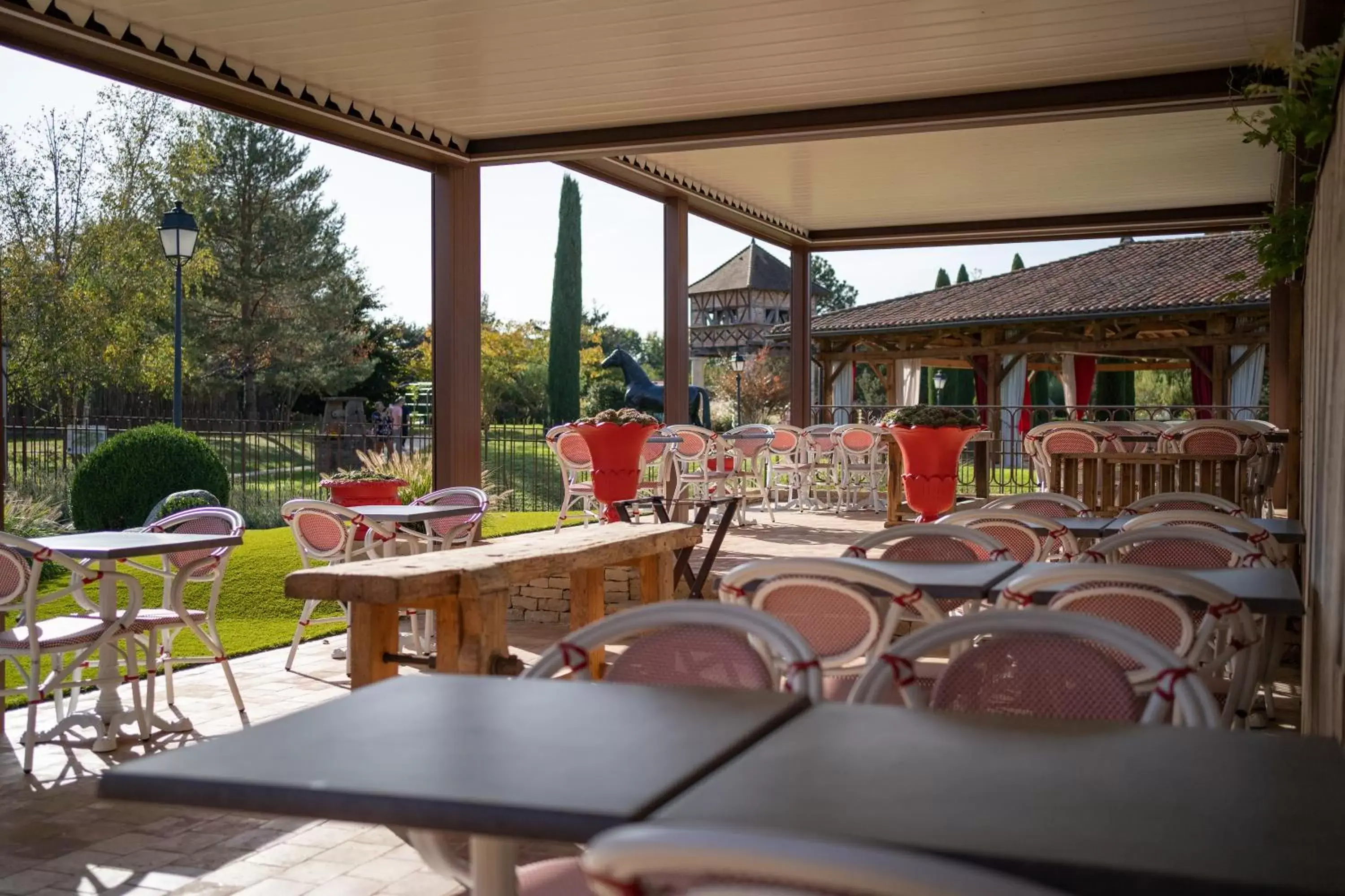 Restaurant/Places to Eat in Les Saules Parc & Spa - Les Collectionneurs