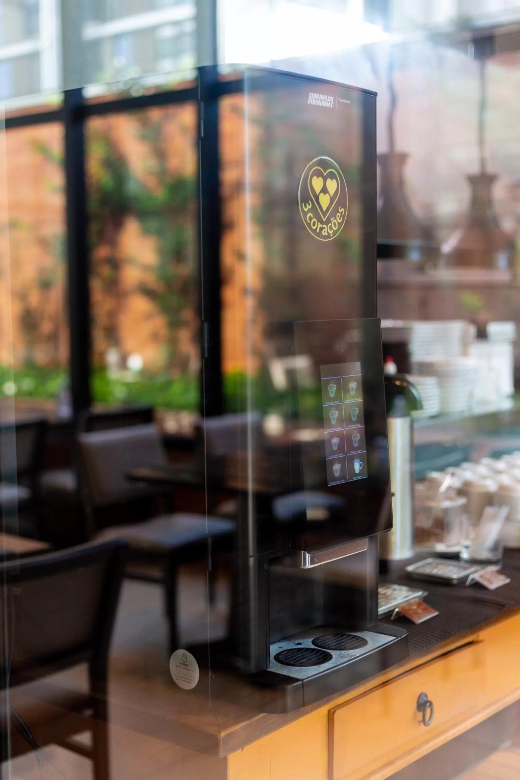 Restaurant/places to eat in Jade Hotel Brasília