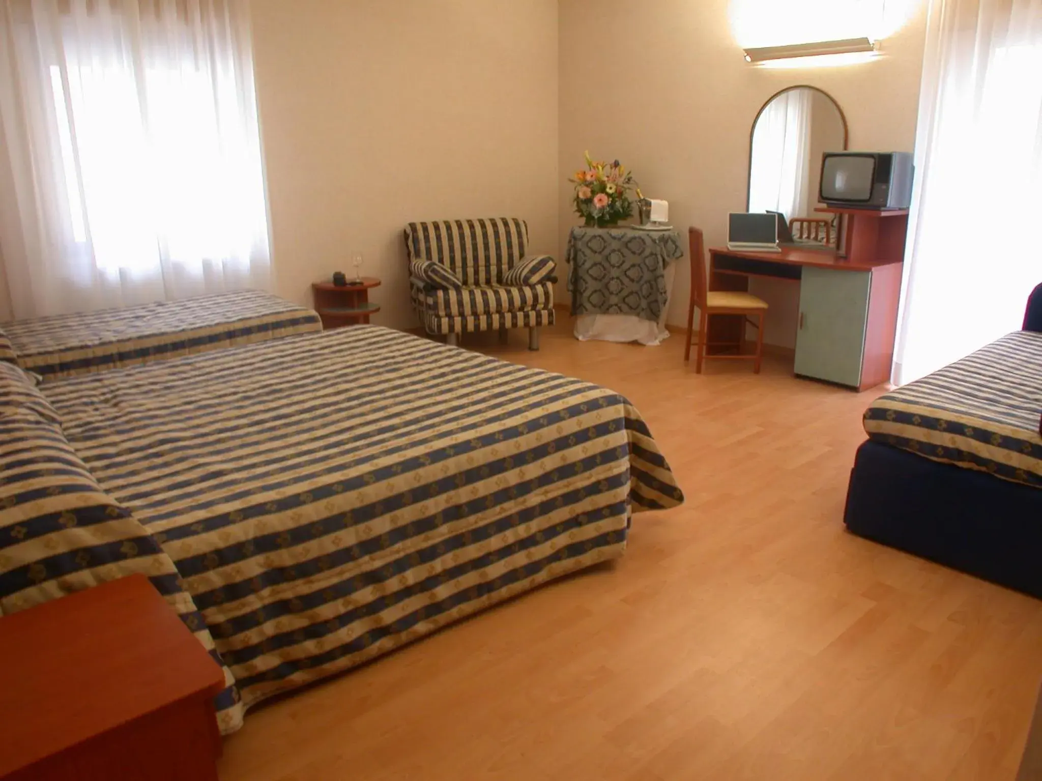 Bedroom, Room Photo in Hotel La Pergola