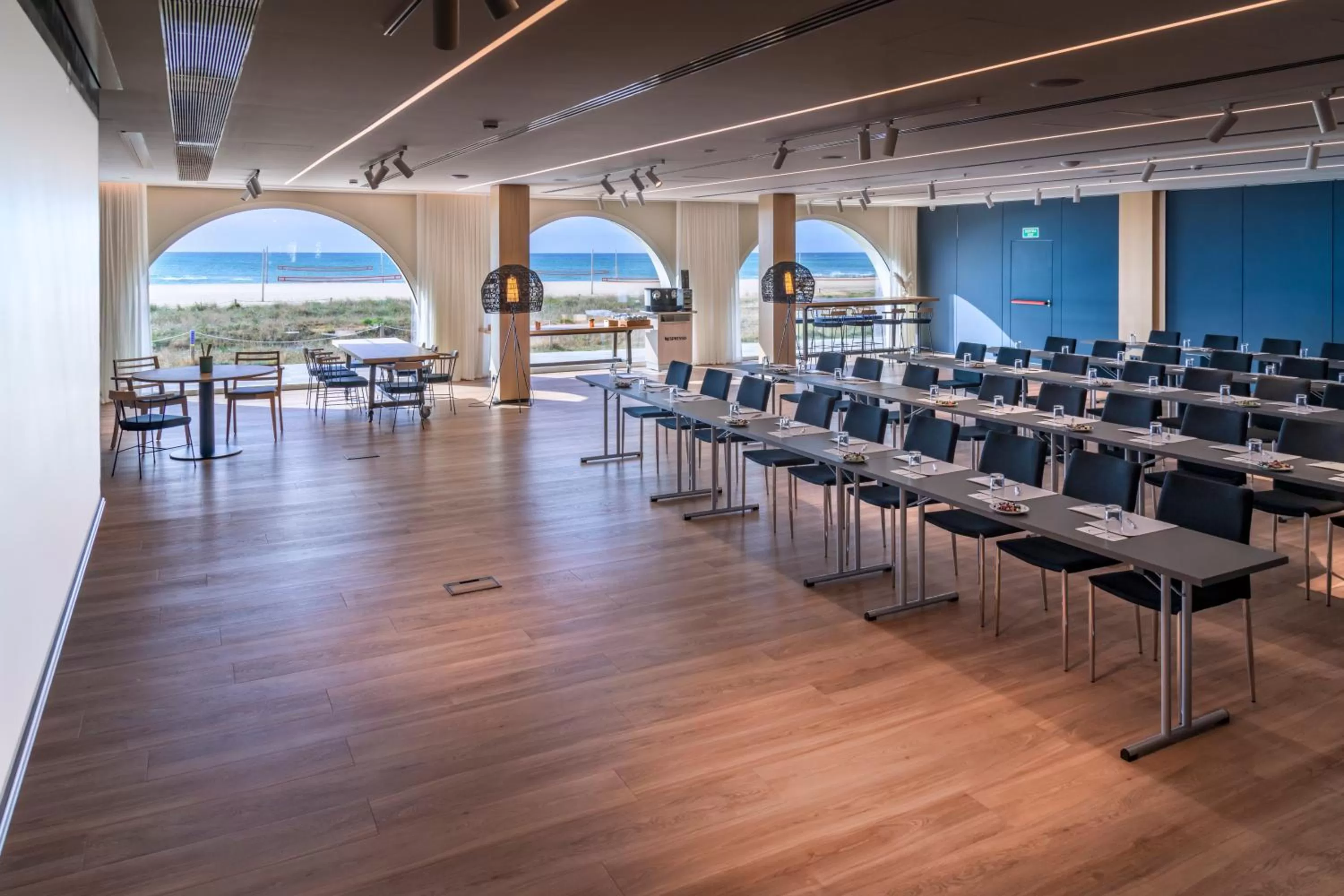 Business facilities in Hotel Playafels