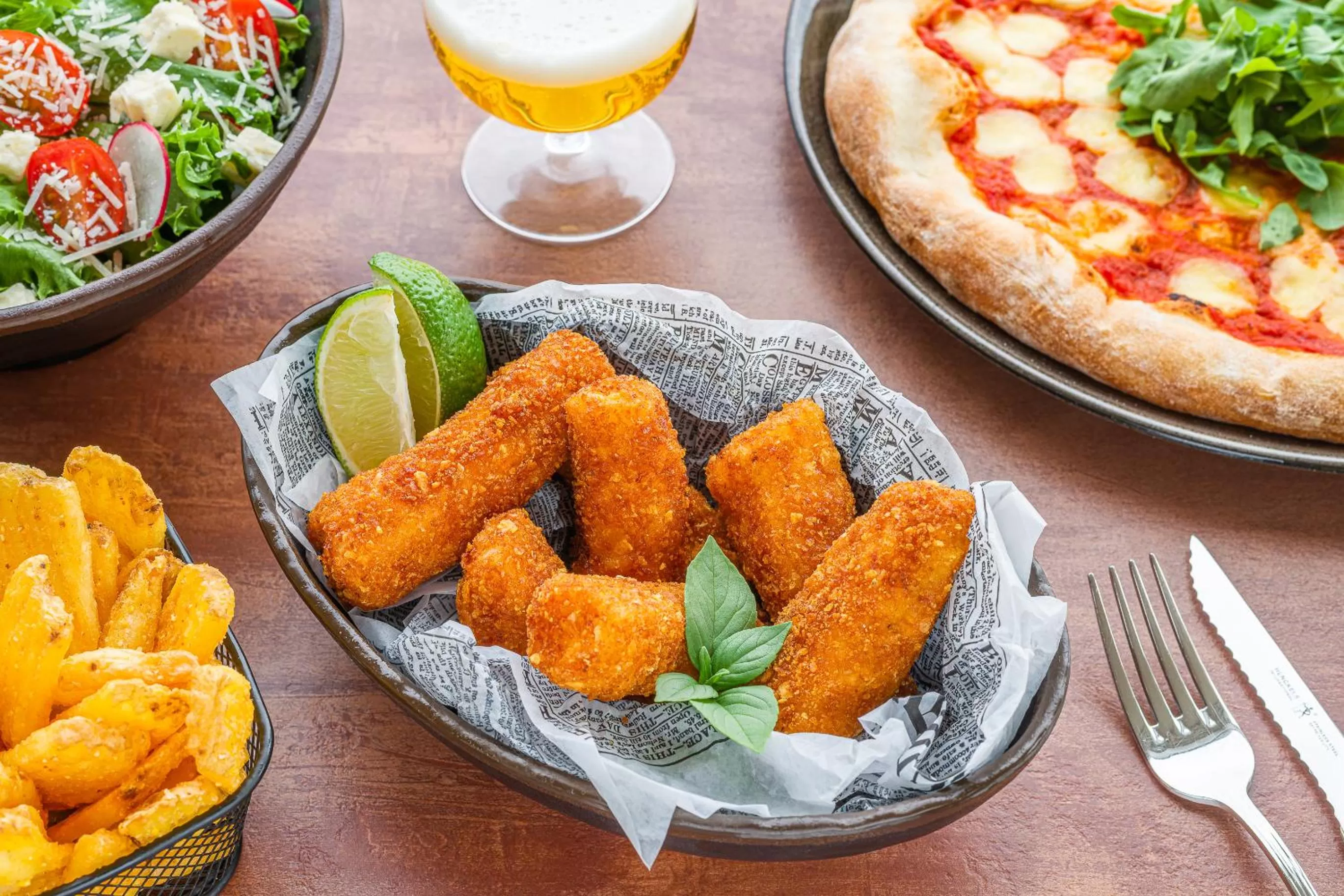 Restaurant/places to eat in Northern Light Inn