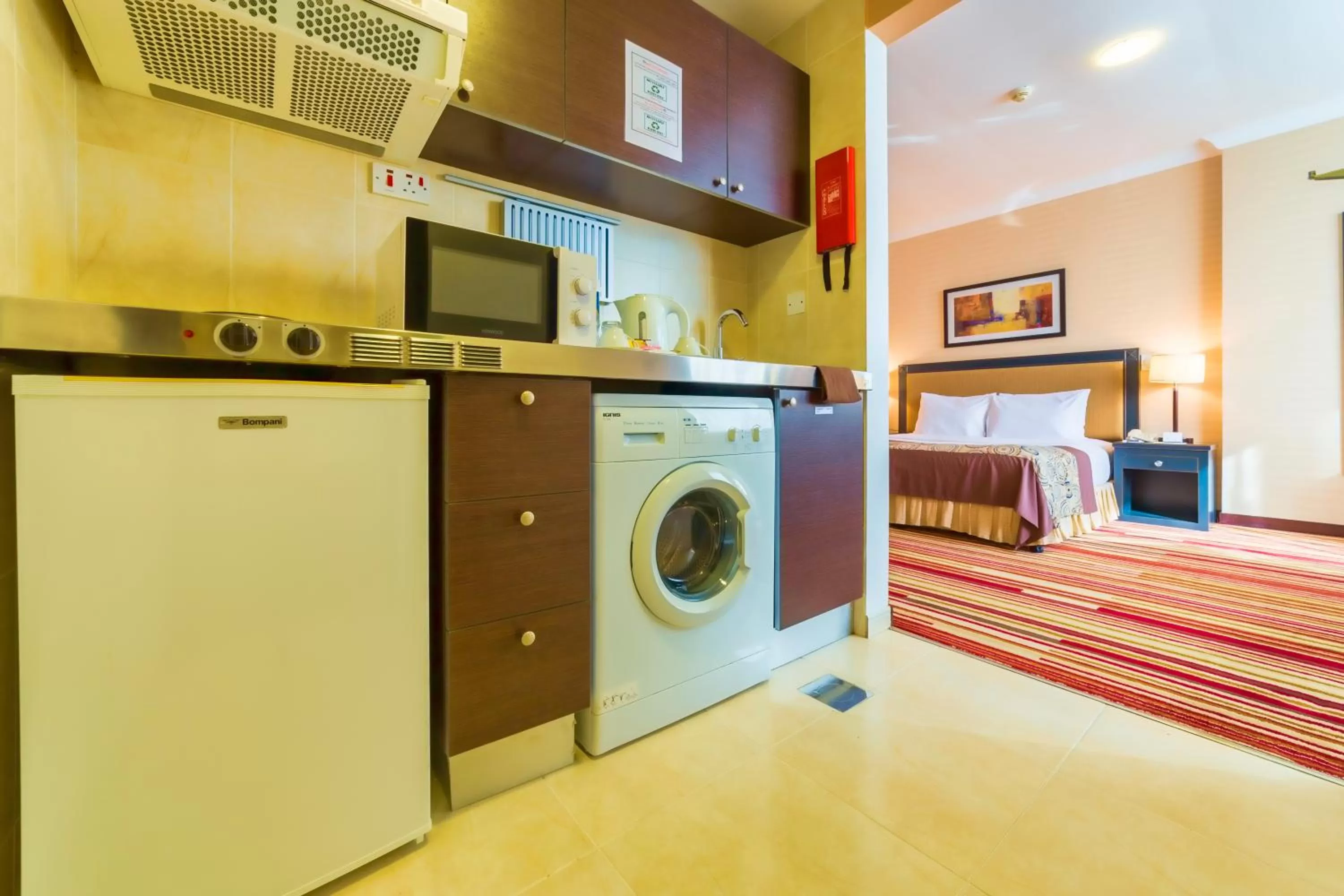 Kitchen or kitchenette in Executive Suites Abu Dhabi