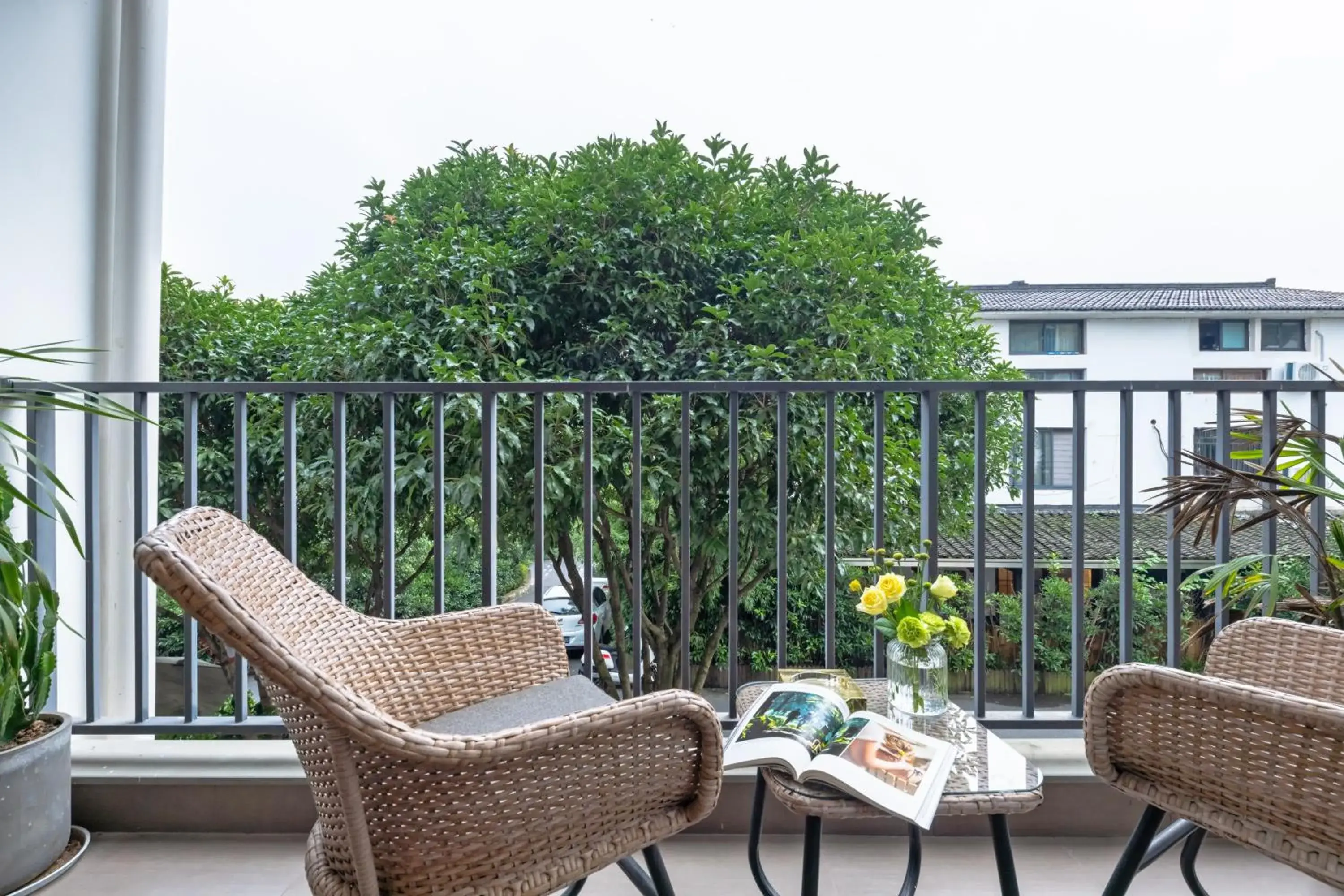 Balcony/Terrace in Hangzhou Yueshang Yunshe Boutique Hostel