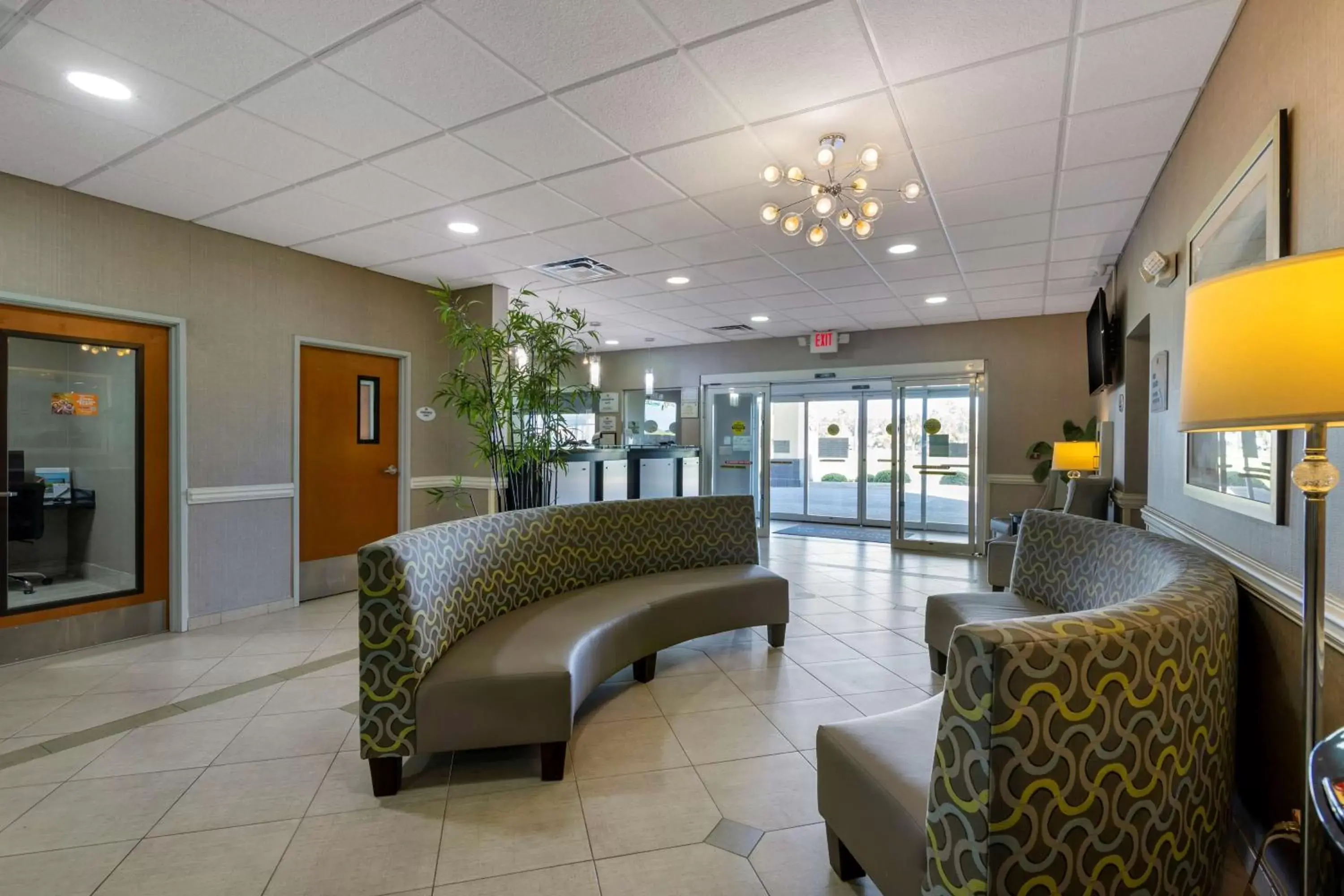 Lobby or reception, Lobby/Reception in Best Western Plus Brunswick Inn & Suites