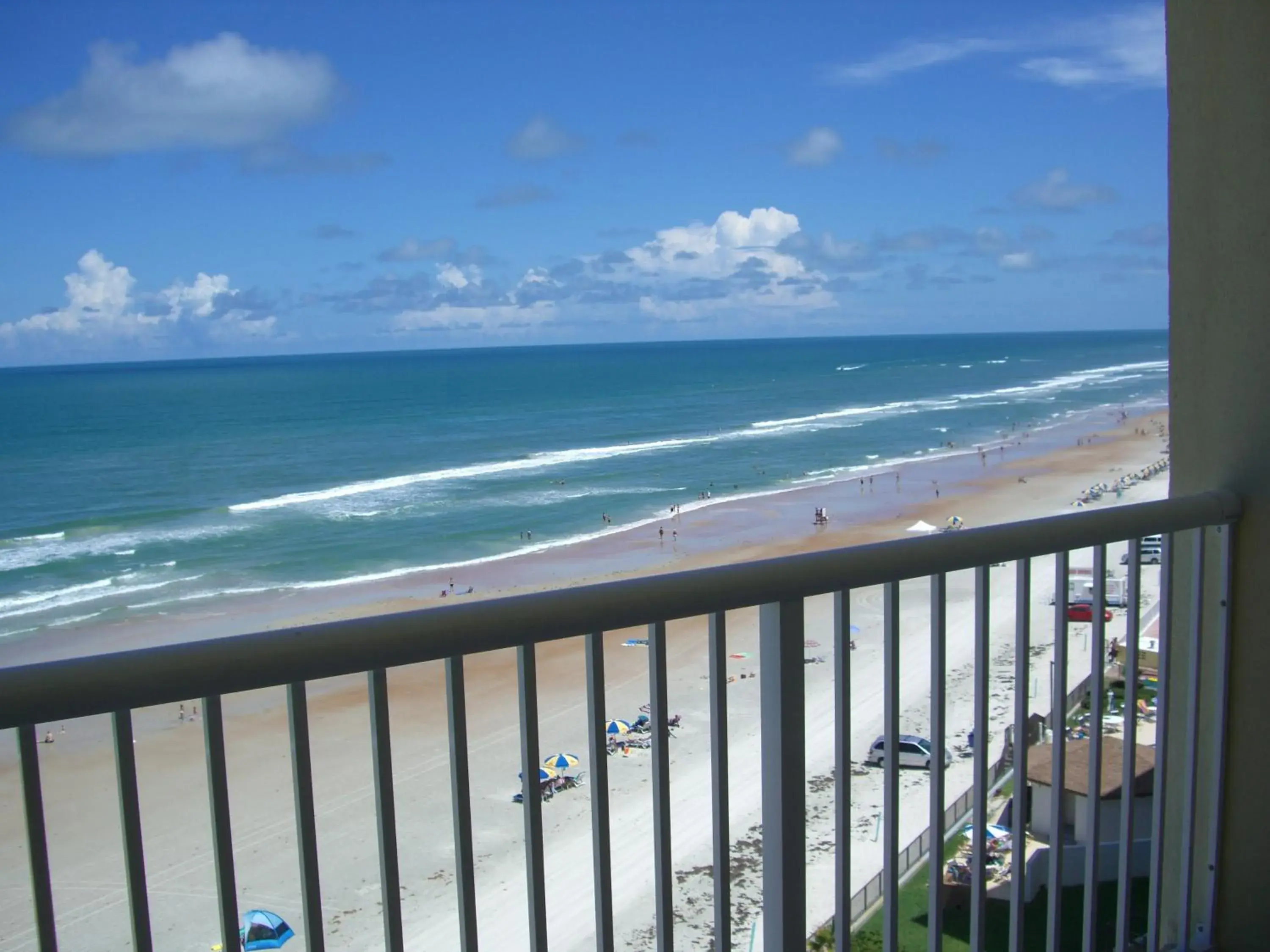 Balcony/Terrace, Sea View in Emerald Shores Hotel - Daytona Beach