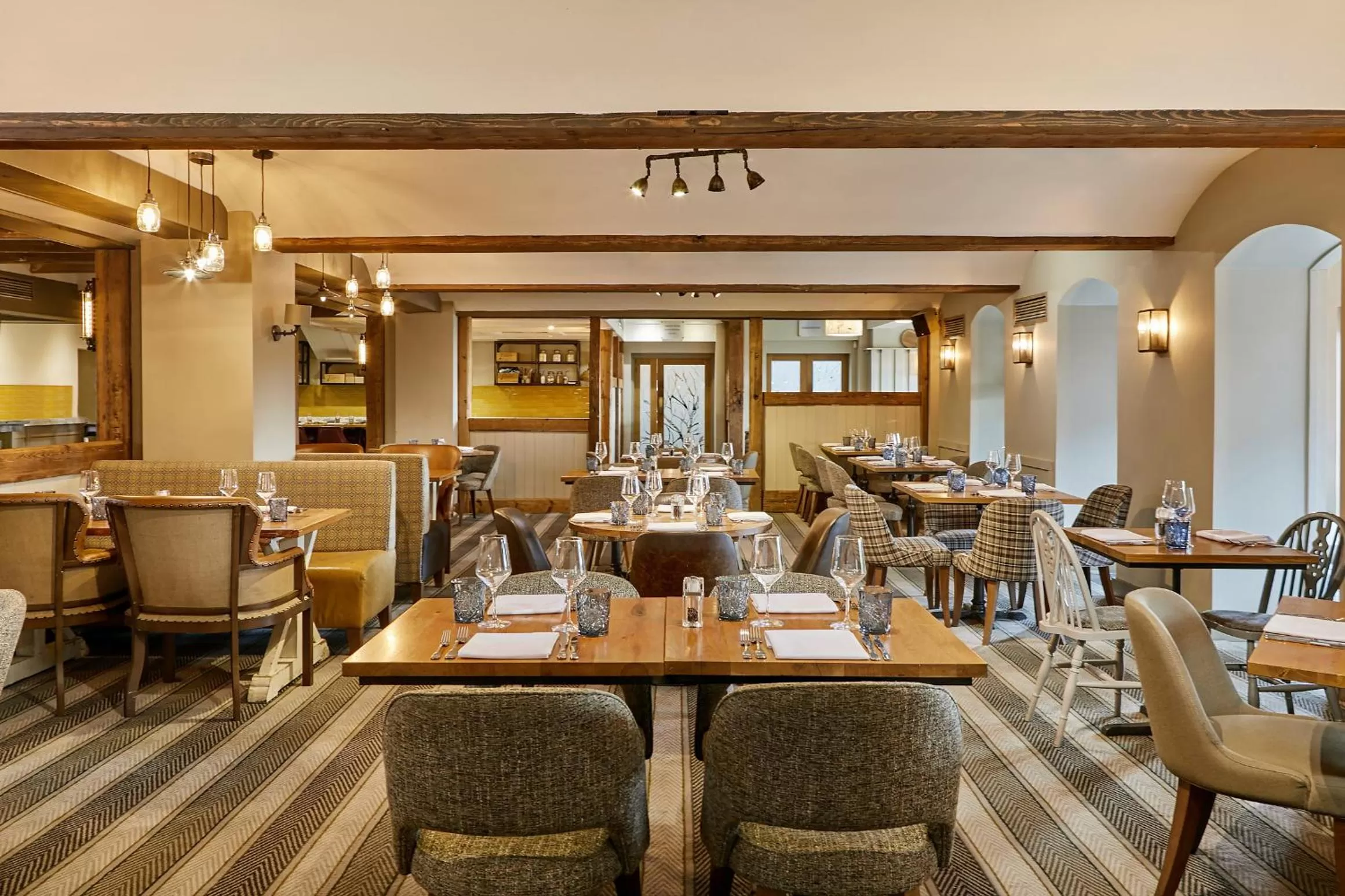 Restaurant/places to eat in Lion Quays Resort