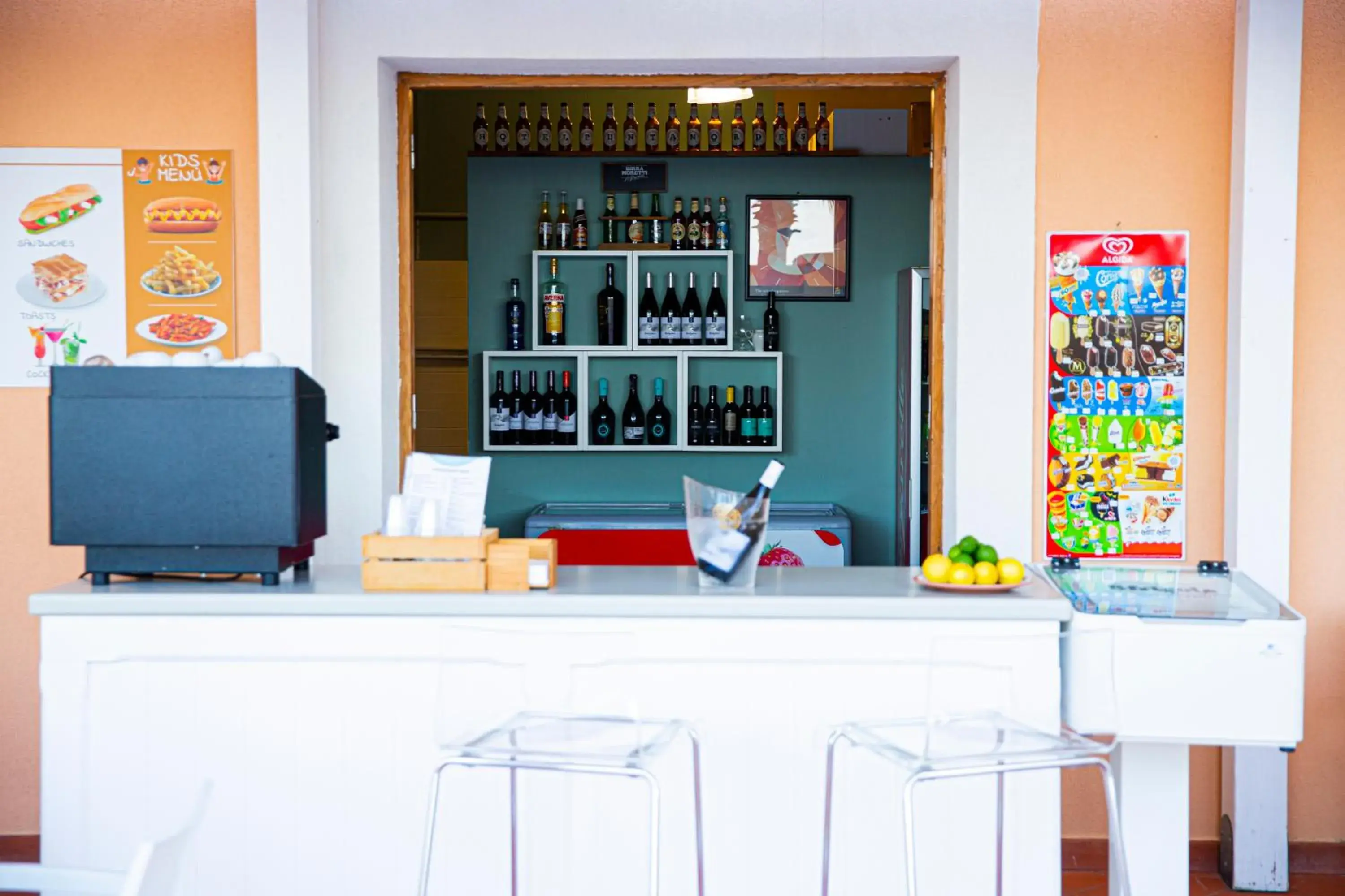 Lounge or bar, Lounge/Bar in Hotel Punta Nord Est