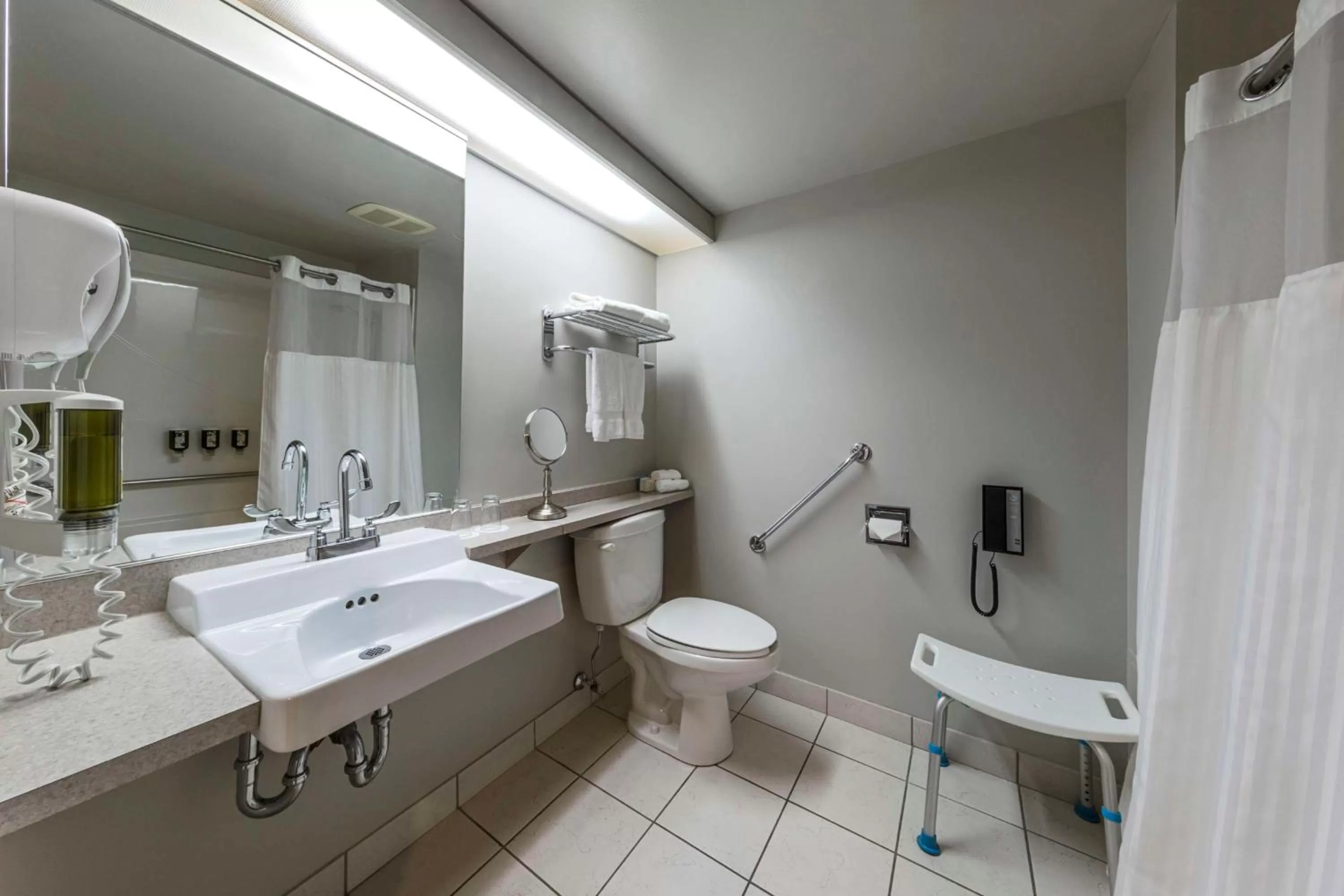 Hôtel & Suites Normandin Québec