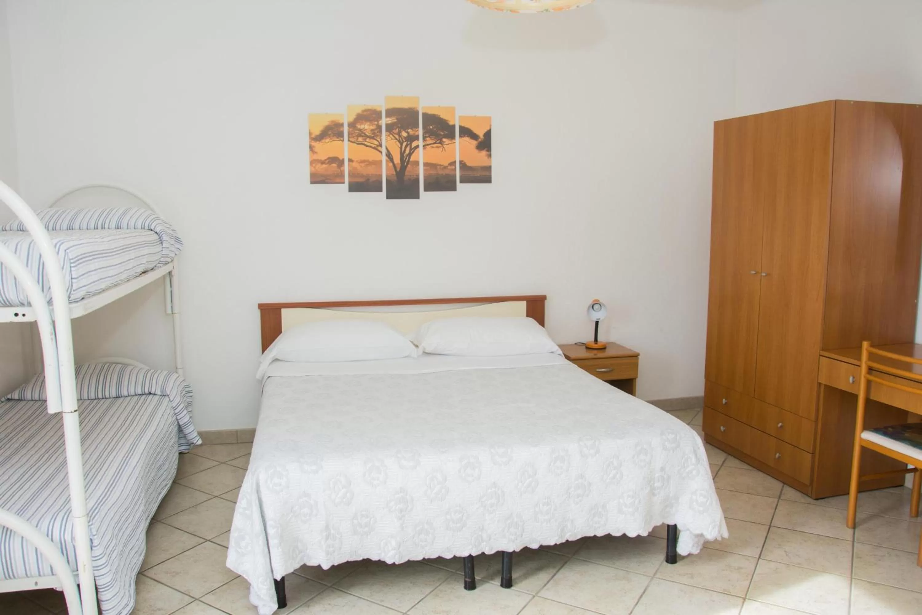 Bedroom, Bed in Pensione Villa Mena