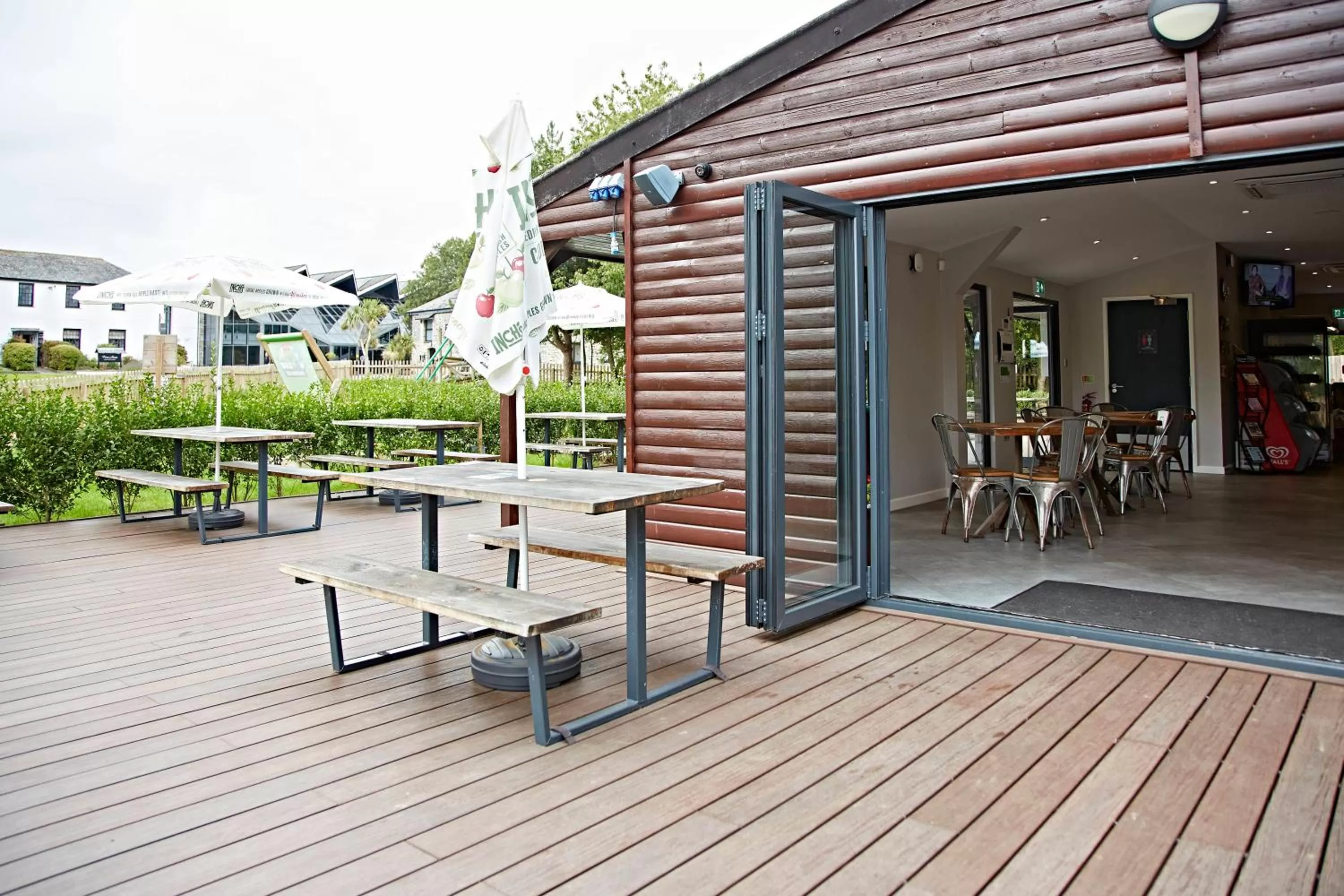 Dining area in China Fleet Country Club