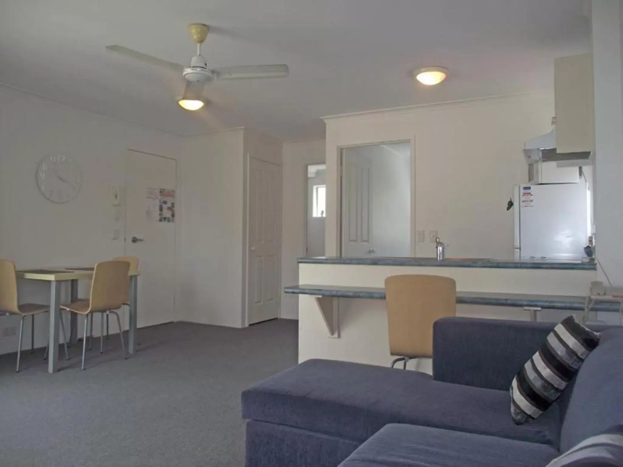 Kitchen or kitchenette, Seating Area in River Sands Apartments