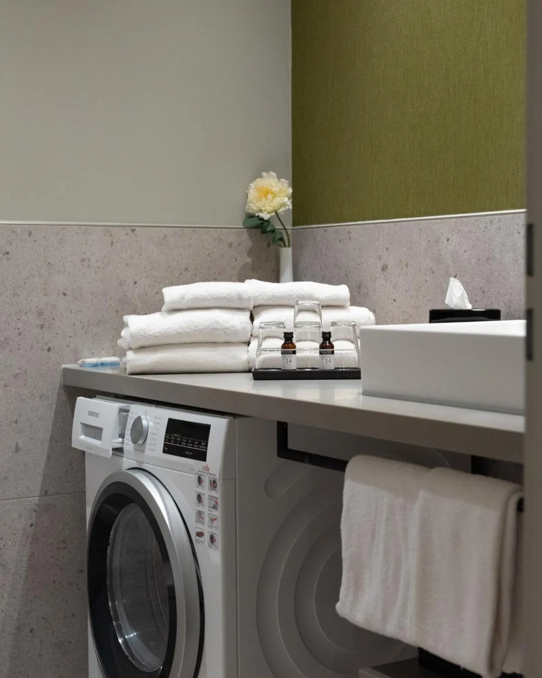 Bathroom in KOOS Hotel&Apartments - City Aparthotel