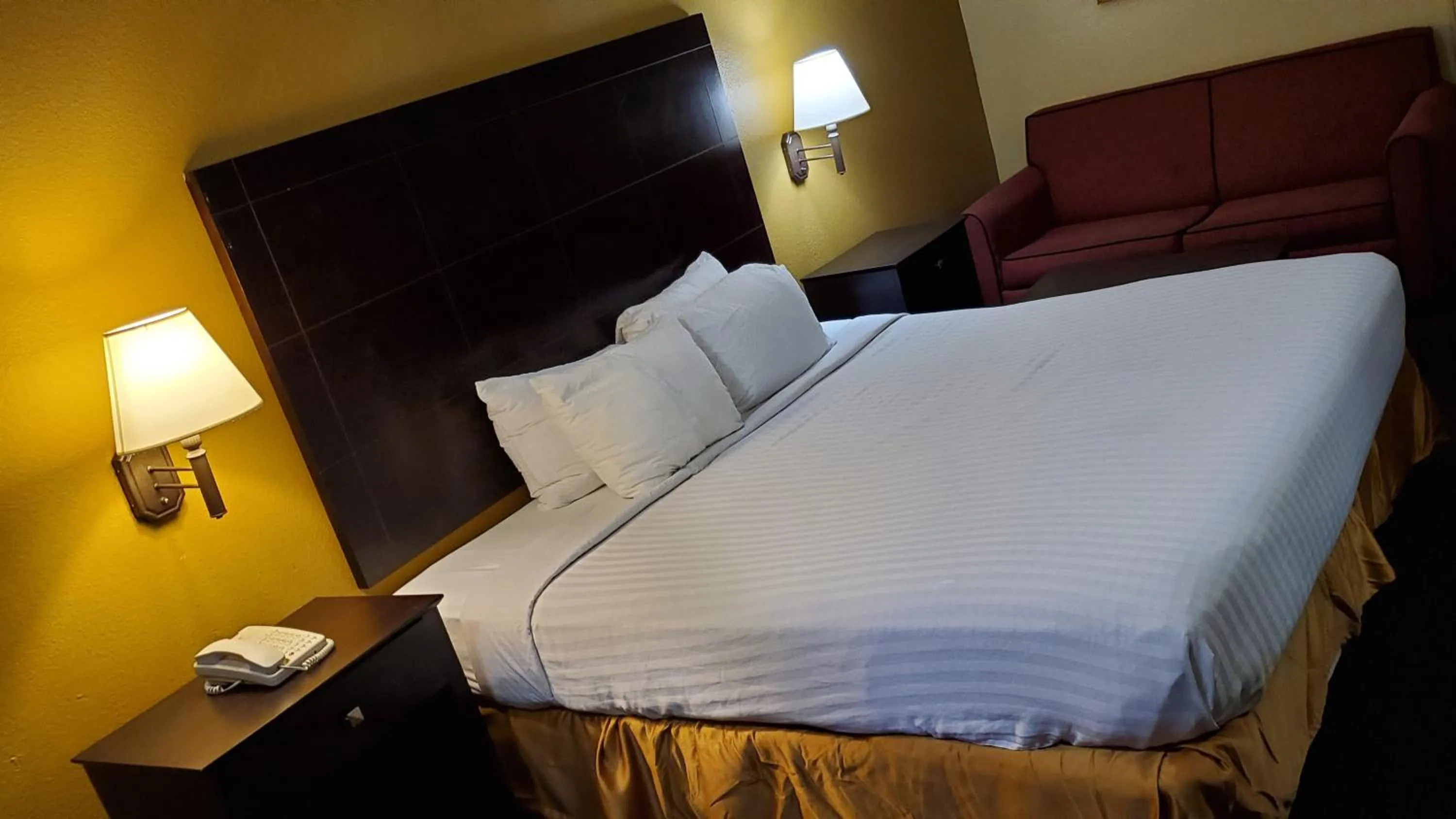 Bed in Sweet Dream Inn