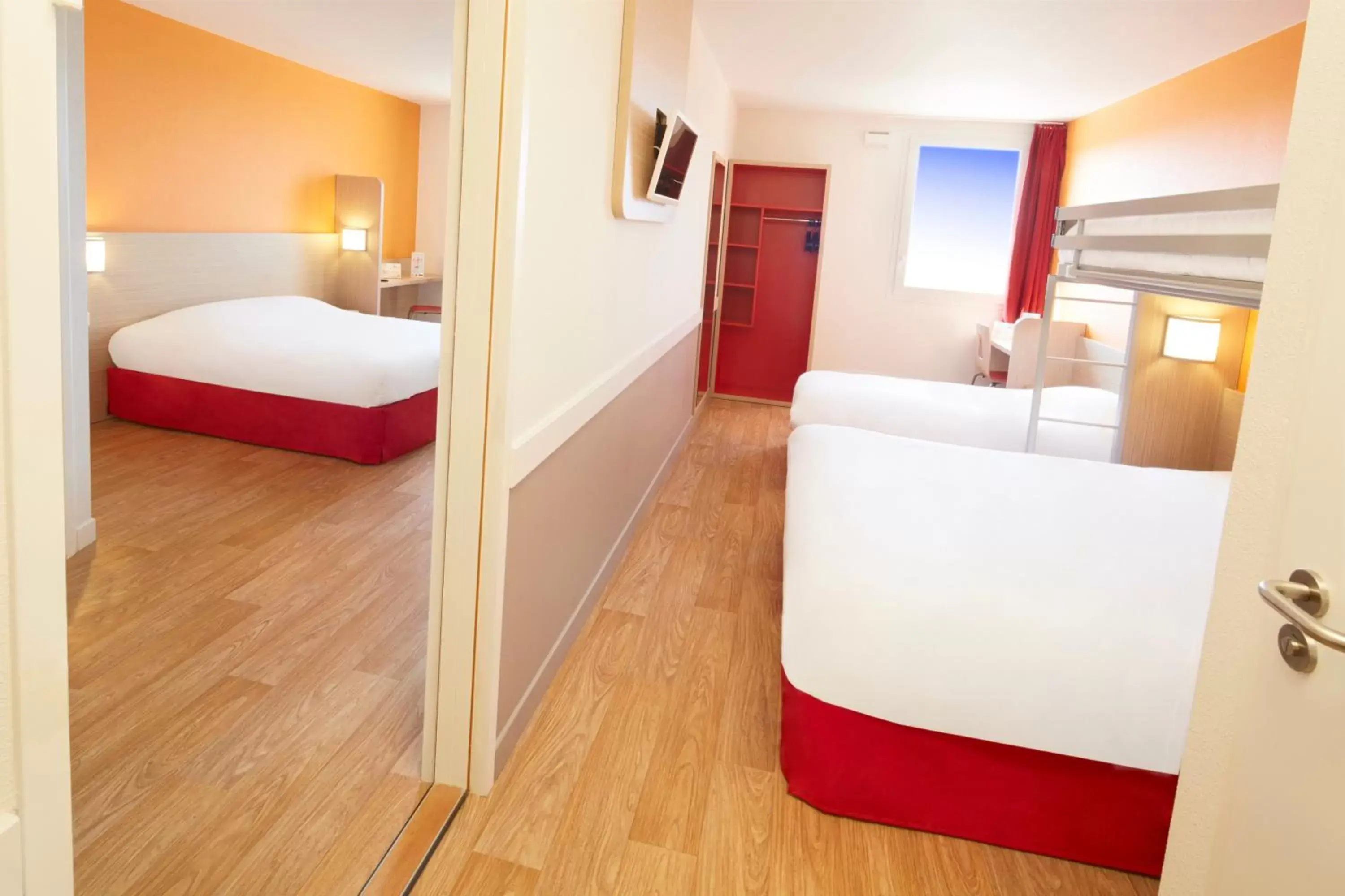 Staff, Bed in Premiere Classe Valence Nord - Saint Marcel Les Valence